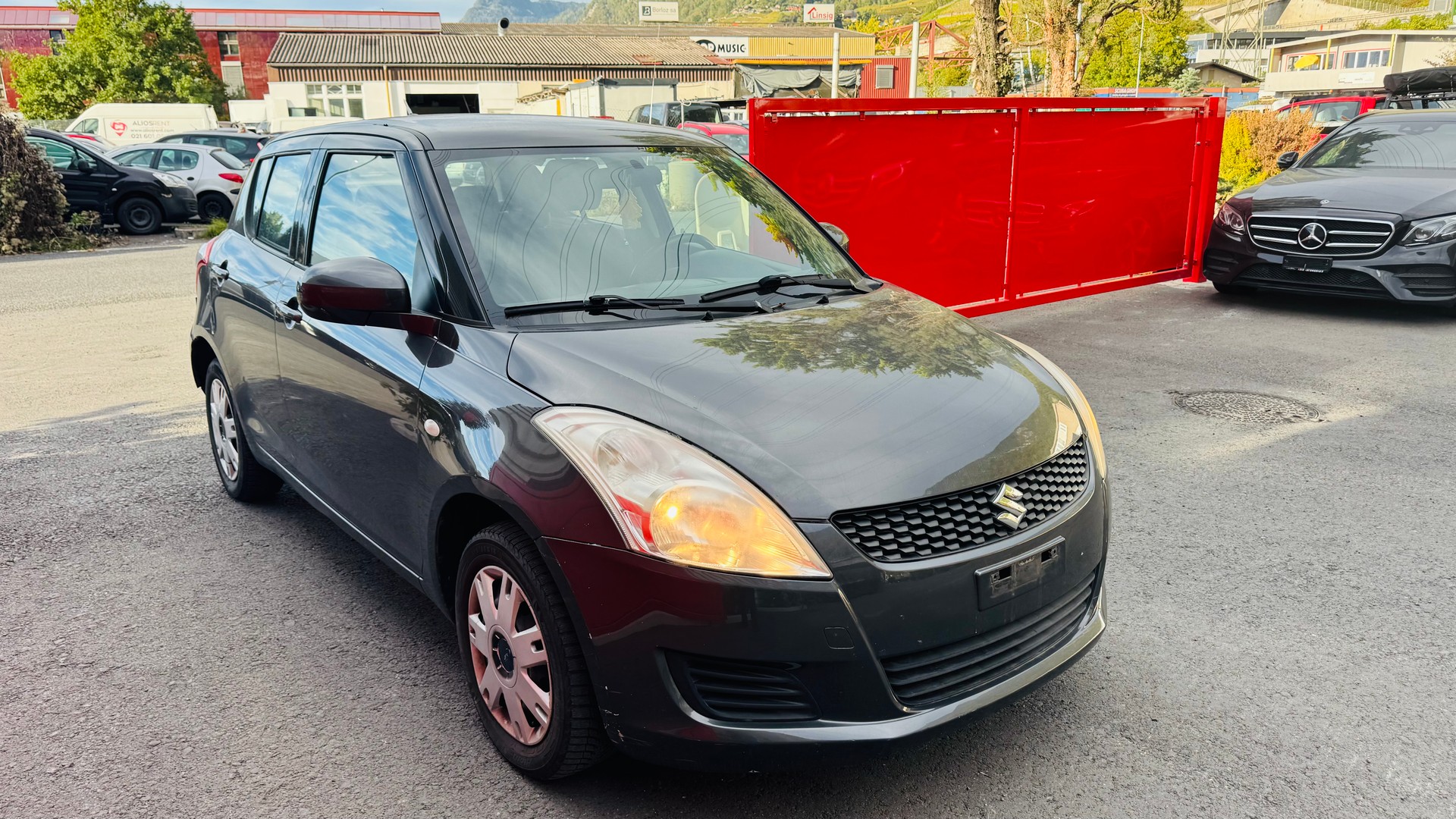 SUZUKI Swift 1.2i 16V GL Top 4x4-image-1