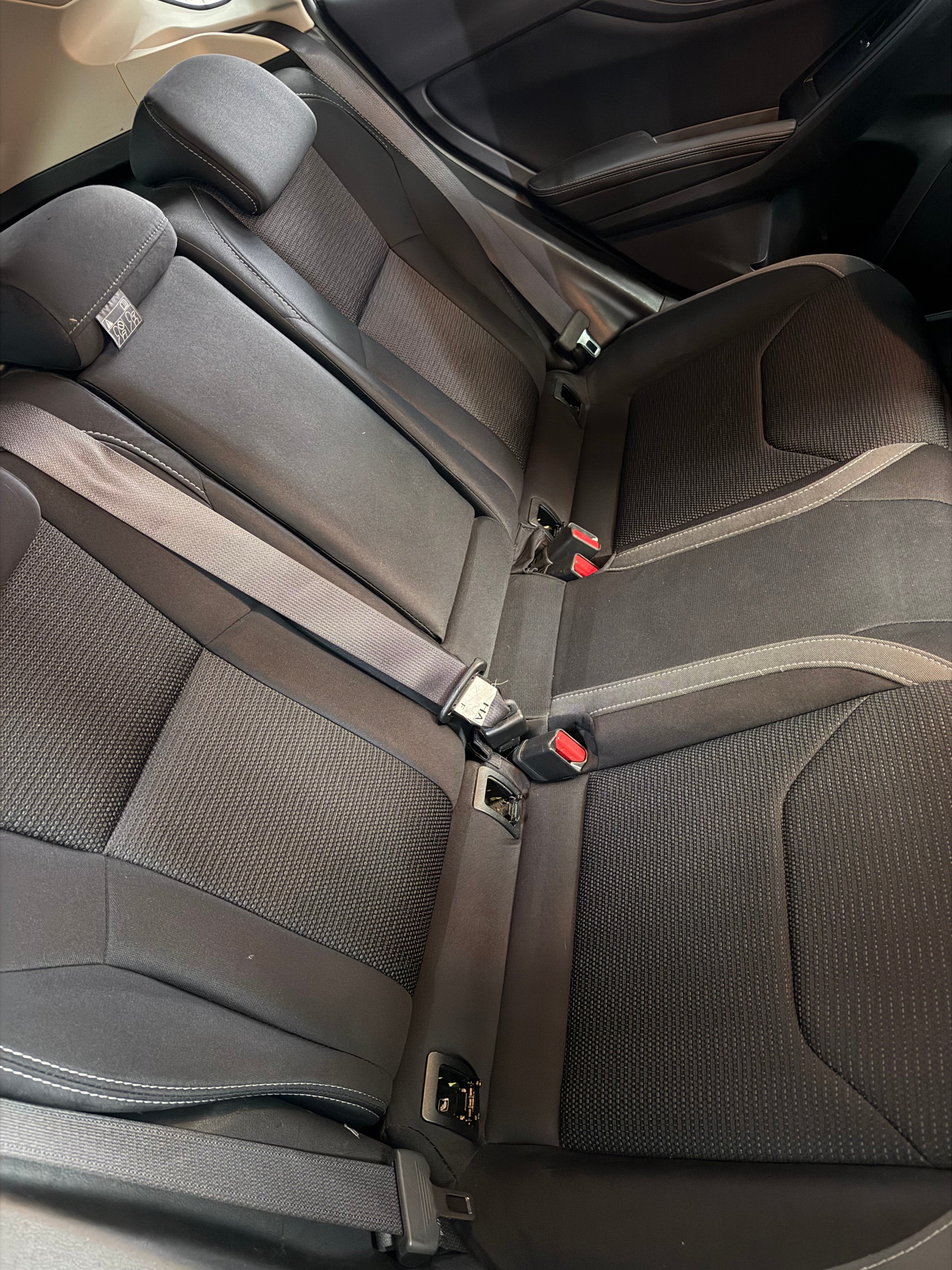 SUBARU Impreza 2.0 Swiss Plus AWD Lineartronic-image-5