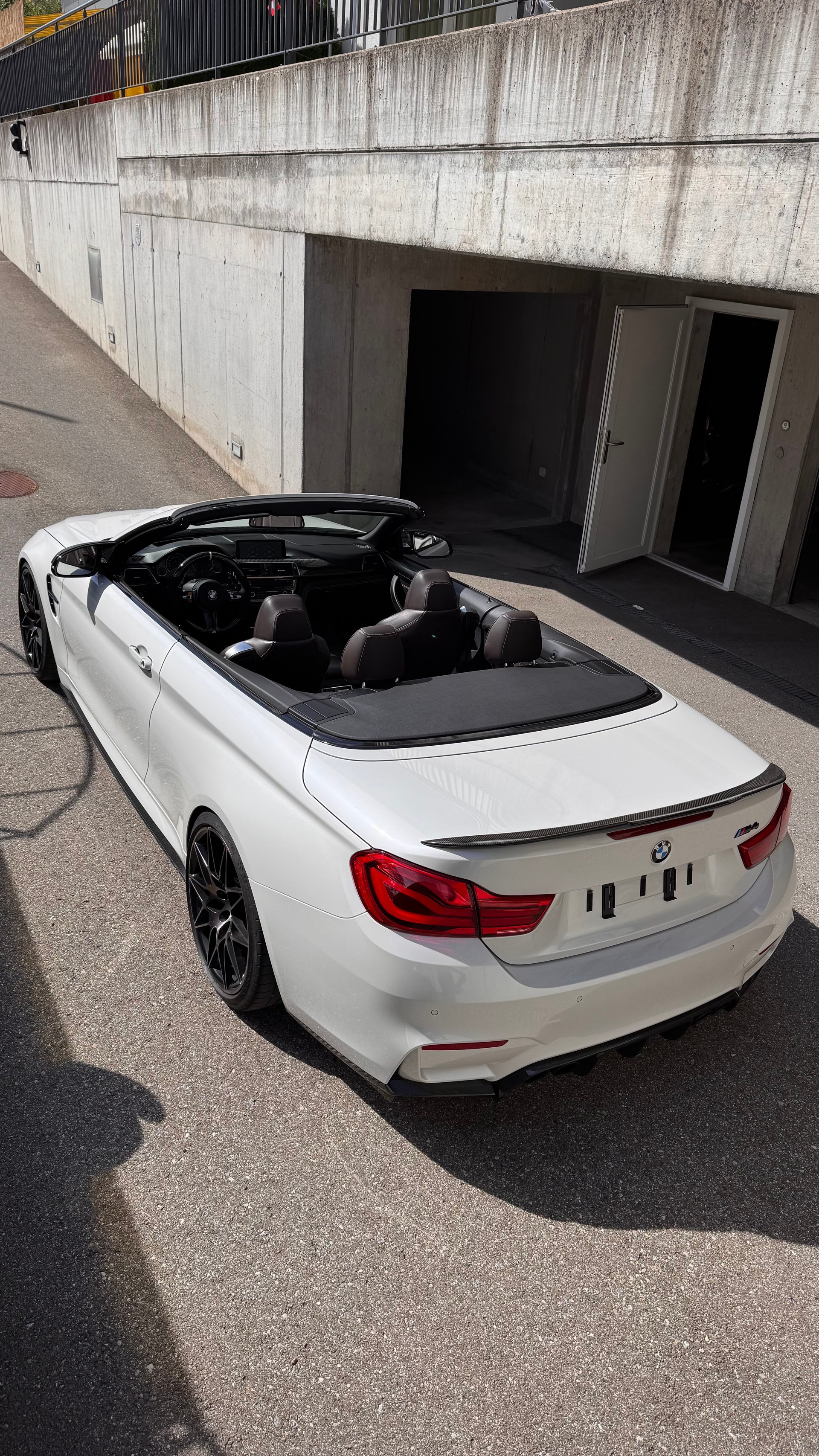 BMW M4 Cabriolet Competition DKG-image-1