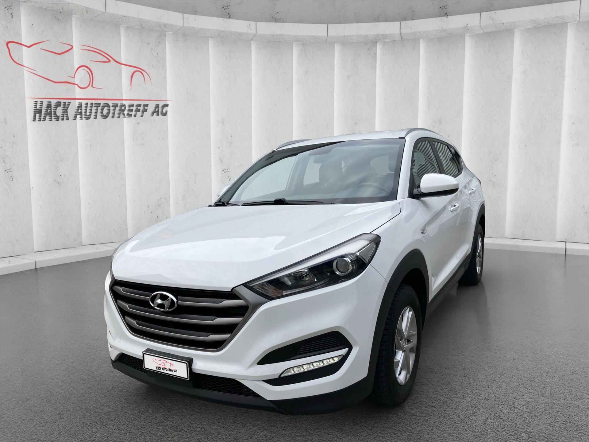 HYUNDAI Tucson 1.7 CRDI Origo 2WD-image-4