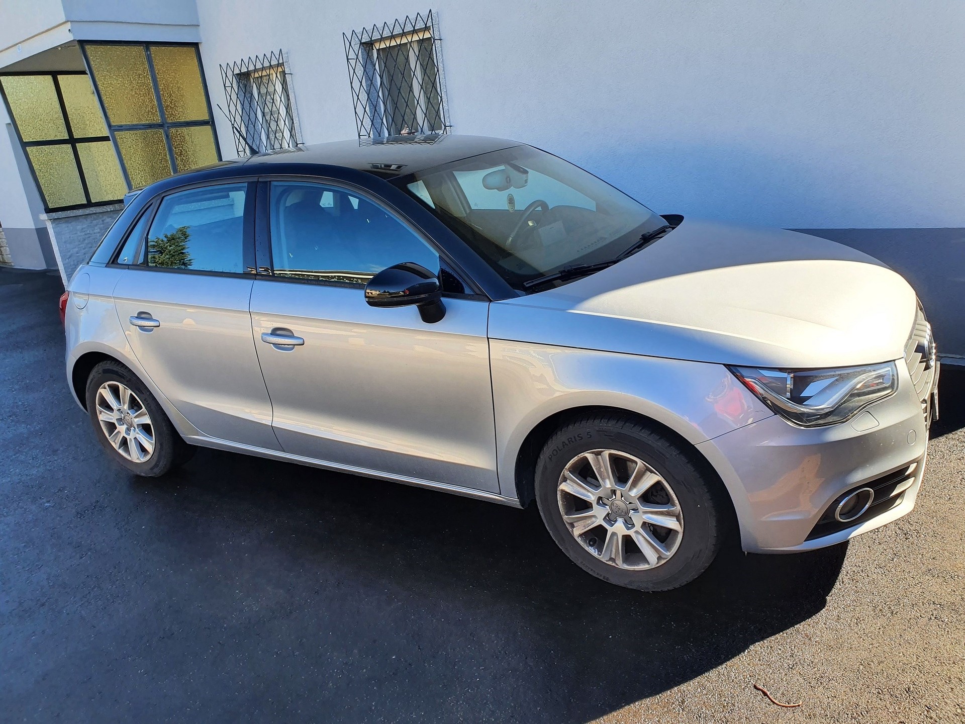 AUDI A1 Sportback 1.4 TFSI Ambition S-tronic-image-0