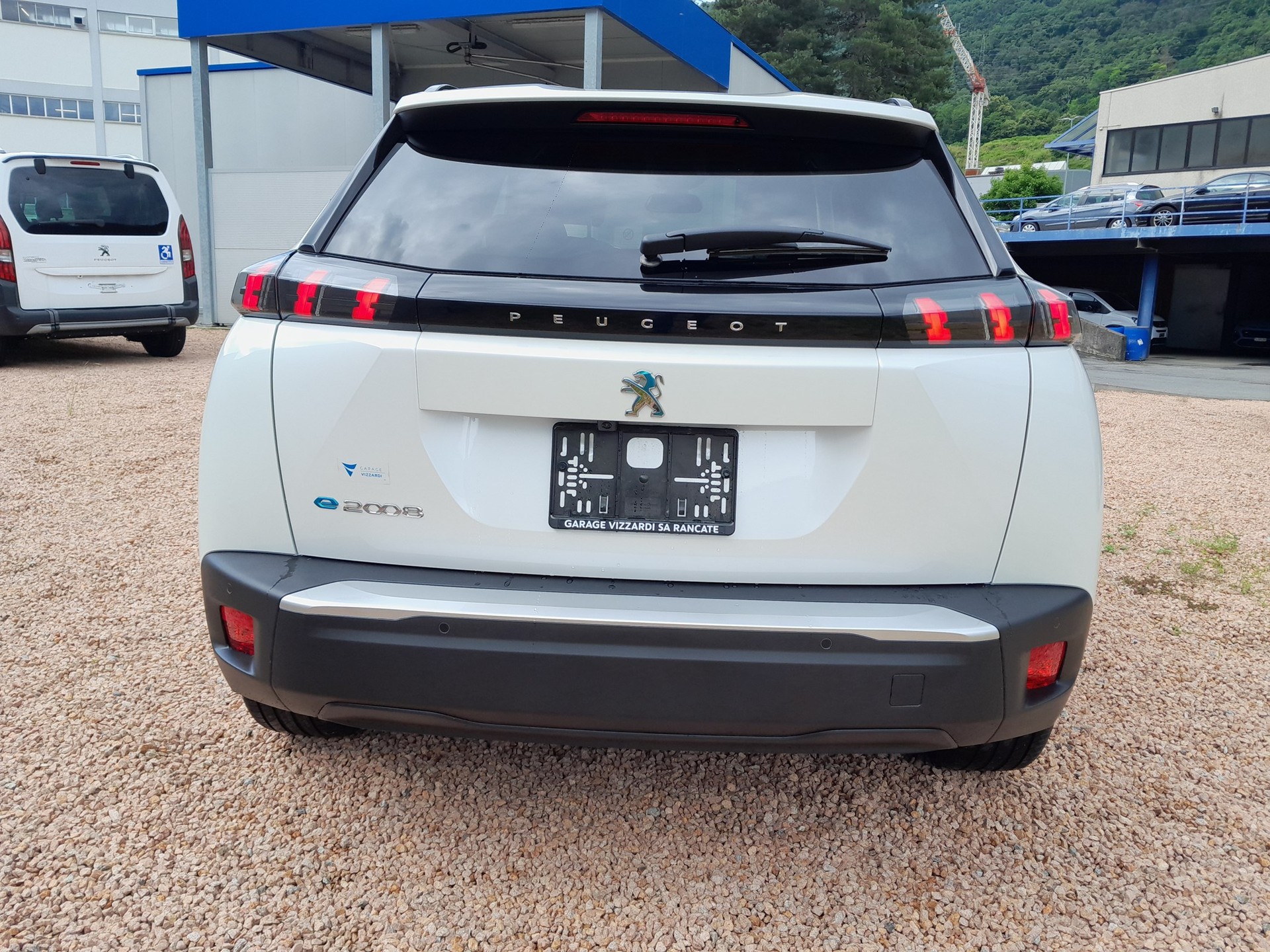 PEUGEOT 2008 e Allure Pack-image-3