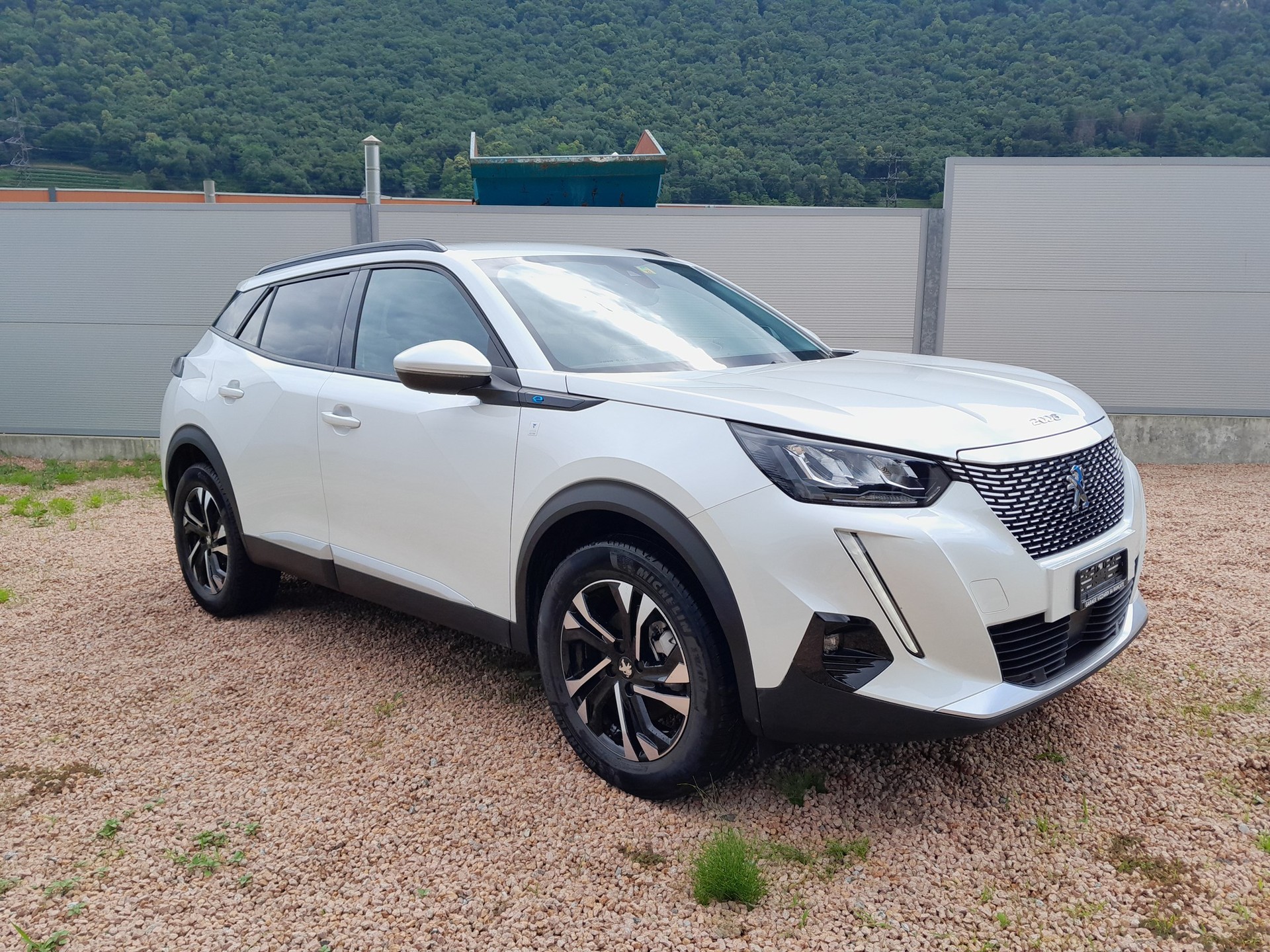 PEUGEOT 2008 e Allure Pack-image-6