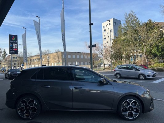 OPEL Astra 1.6 PHEV Swiss + A-image-3