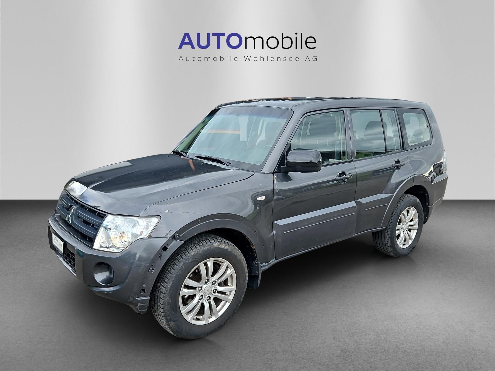 MITSUBISHI Pajero 3.2 DI-D Professional Plus Automatic-image-1