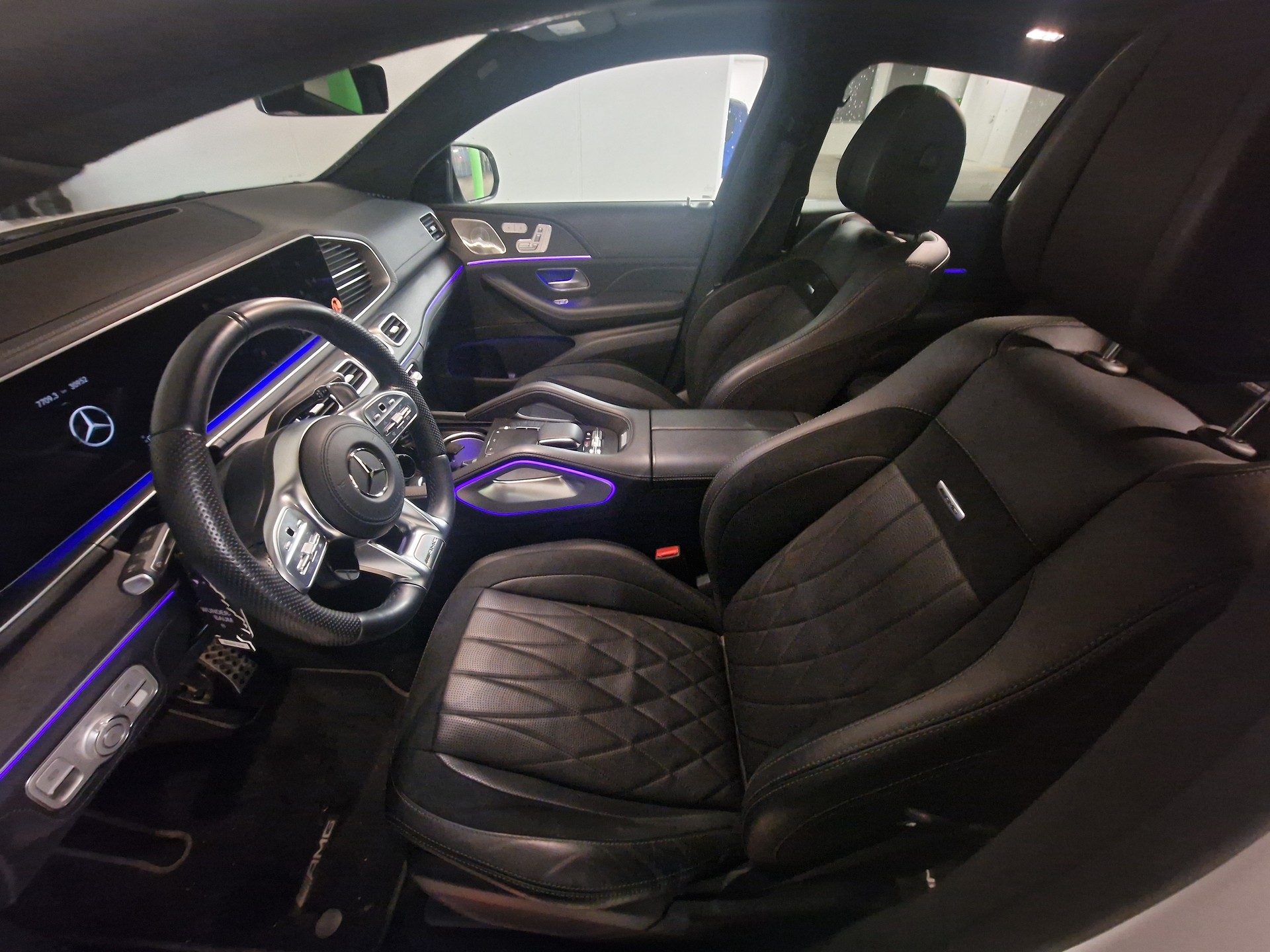 MERCEDES-BENZ GLE Coupé 53 AMG 4Matic+ Speedshift-image-9