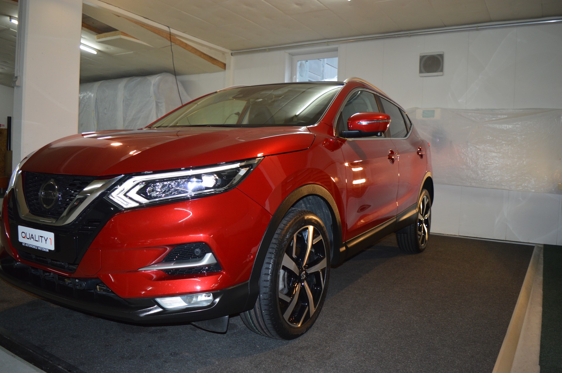 NISSAN Qashqai 1.7 dCi Tekna 4x4 Xtronic ALL-MODE 4x4