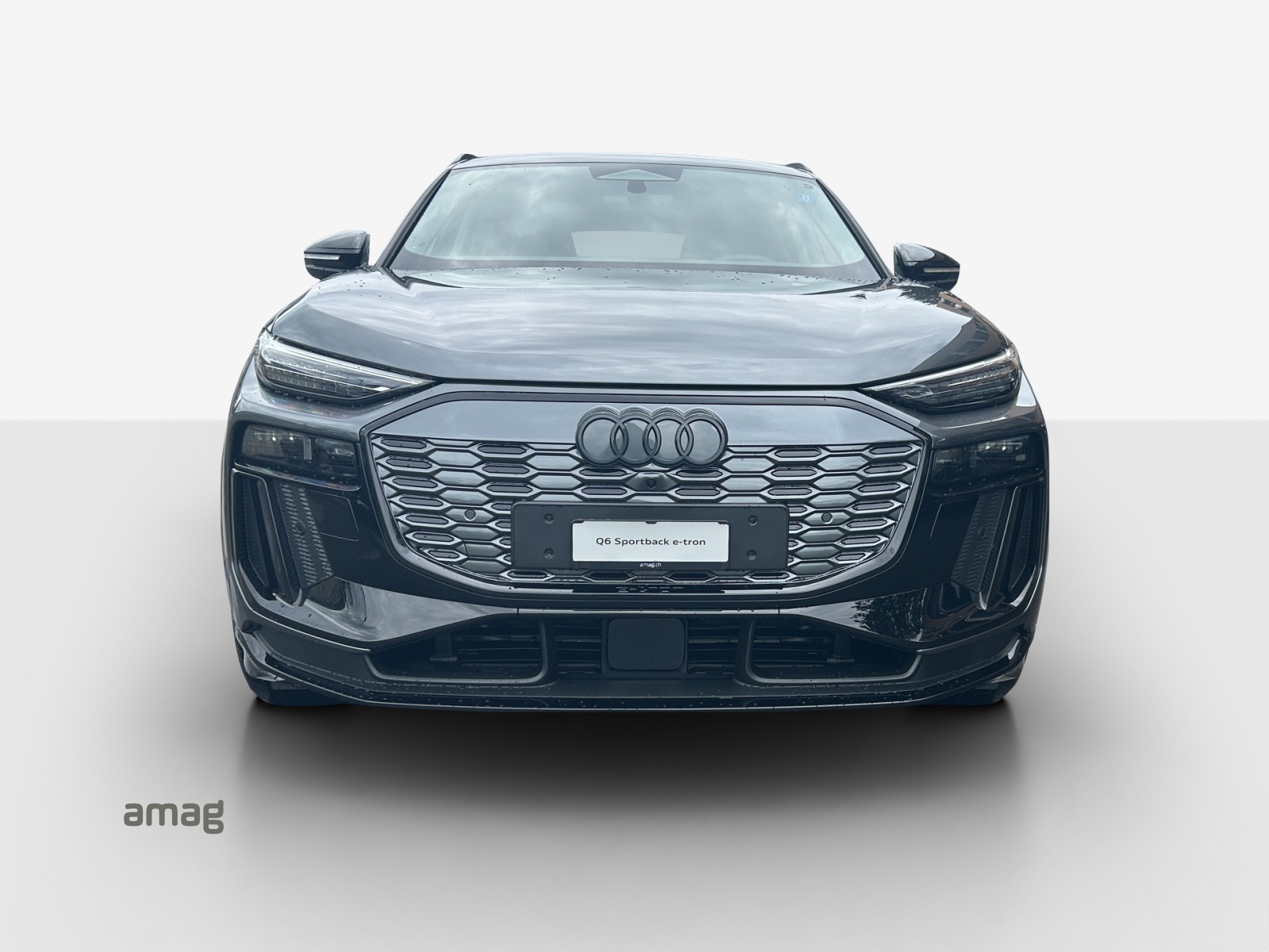 AUDI Q6 Sportback e-tron quattro-image-6