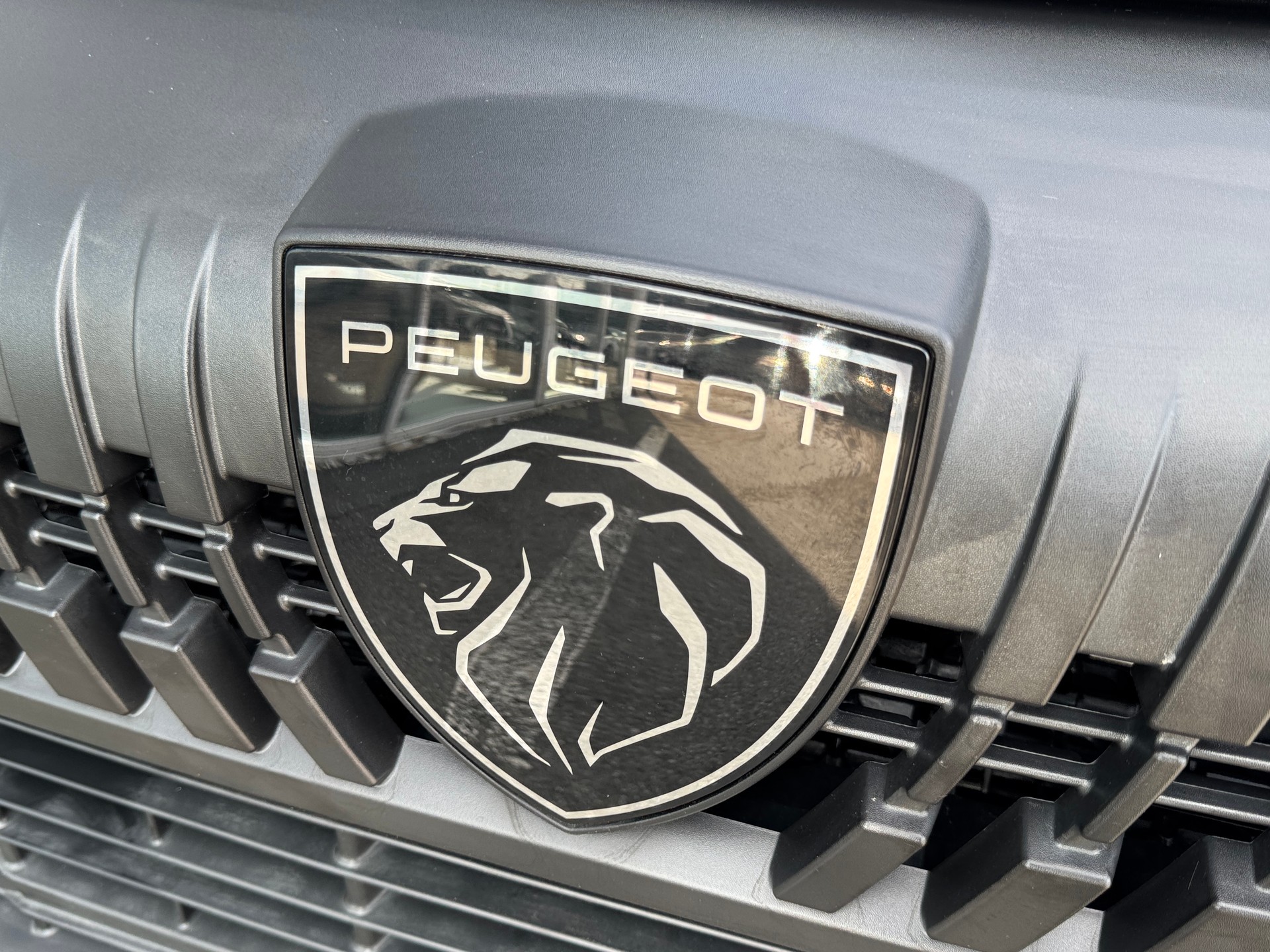PEUGEOT Boxer 2.2 HDI 335 L2H2 EAT8-showroom-element-3