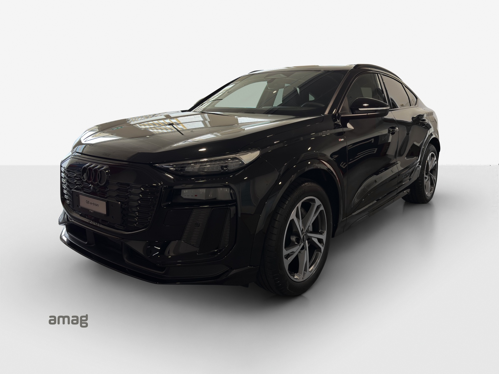 AUDI Q6 Sportback e-tron quattro-image-0