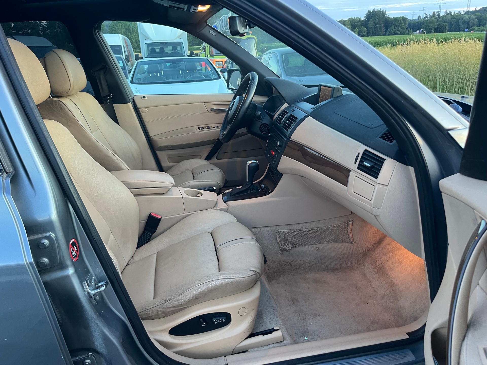 BMW X3 xDrive 30i (3.0si)-image-15