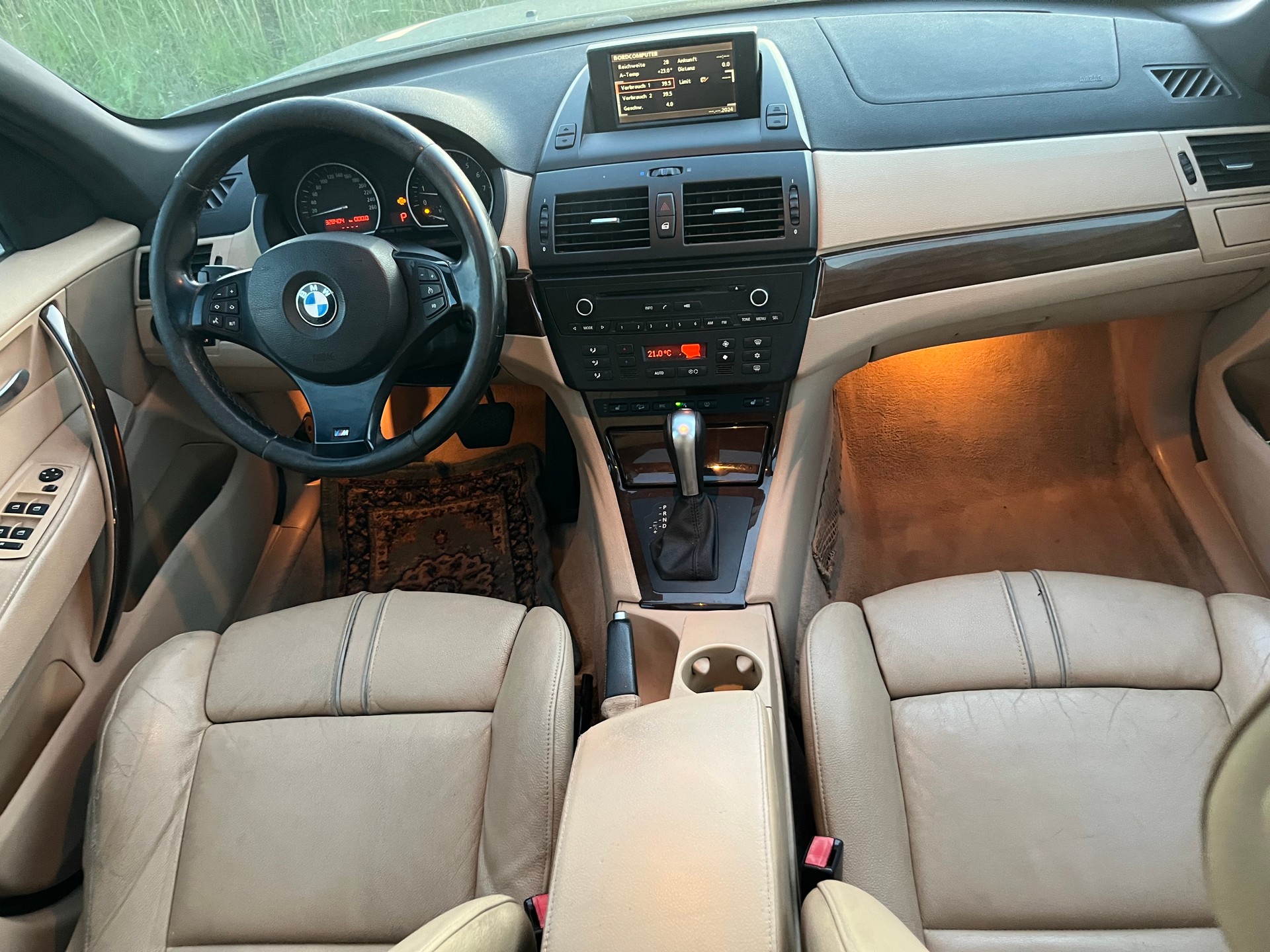 BMW X3 xDrive 30i (3.0si)-image-13