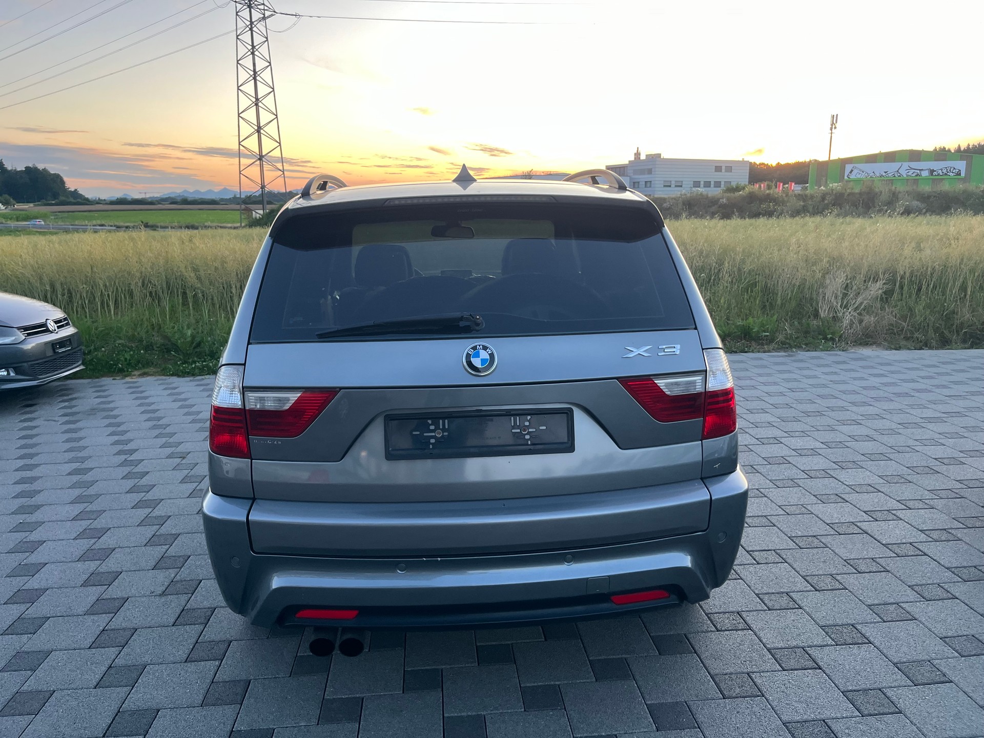 BMW X3 xDrive 30i (3.0si)-image-8