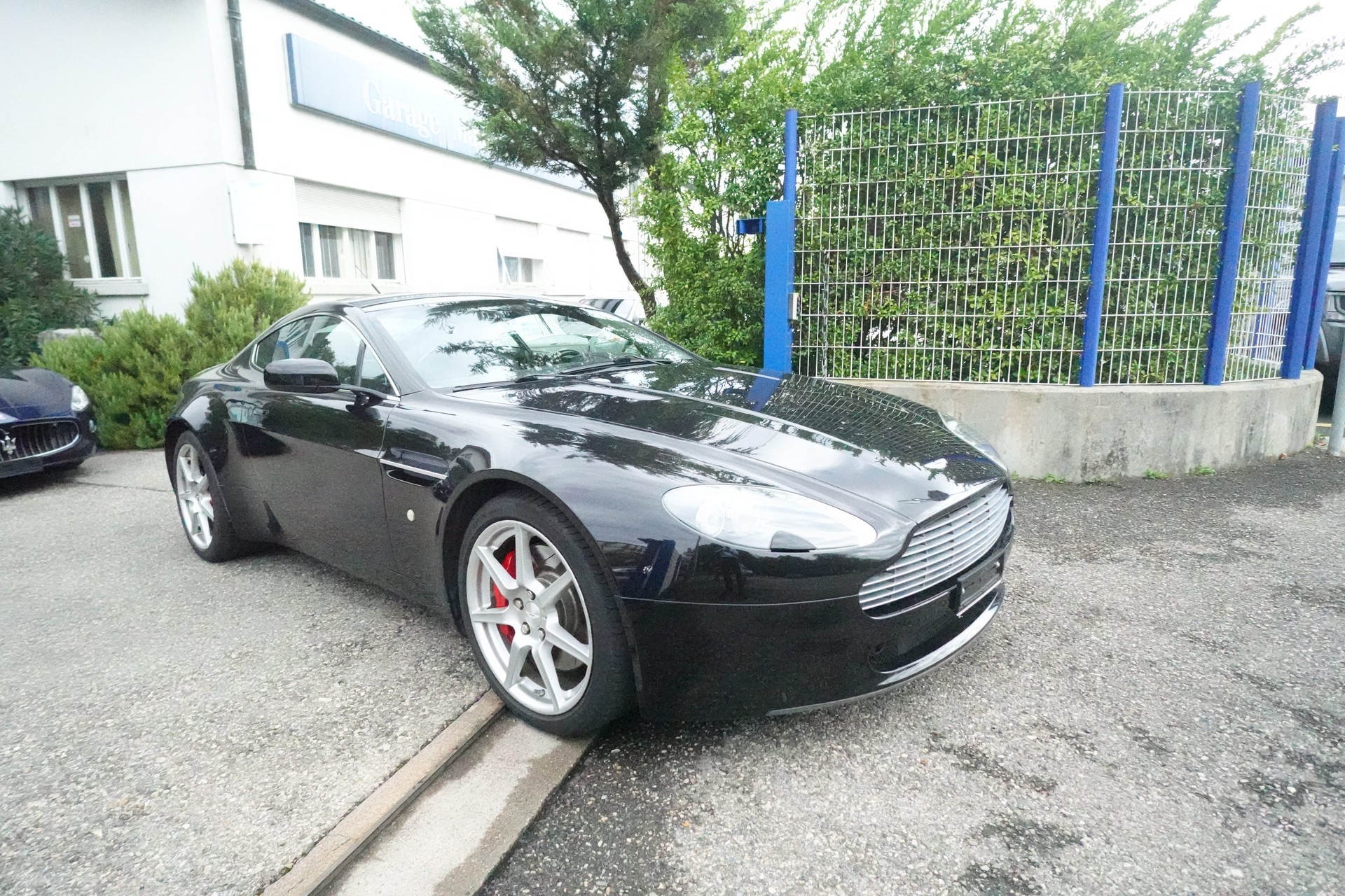 ASTON MARTIN V8 Vantage 4.3 Sportshift-image-0