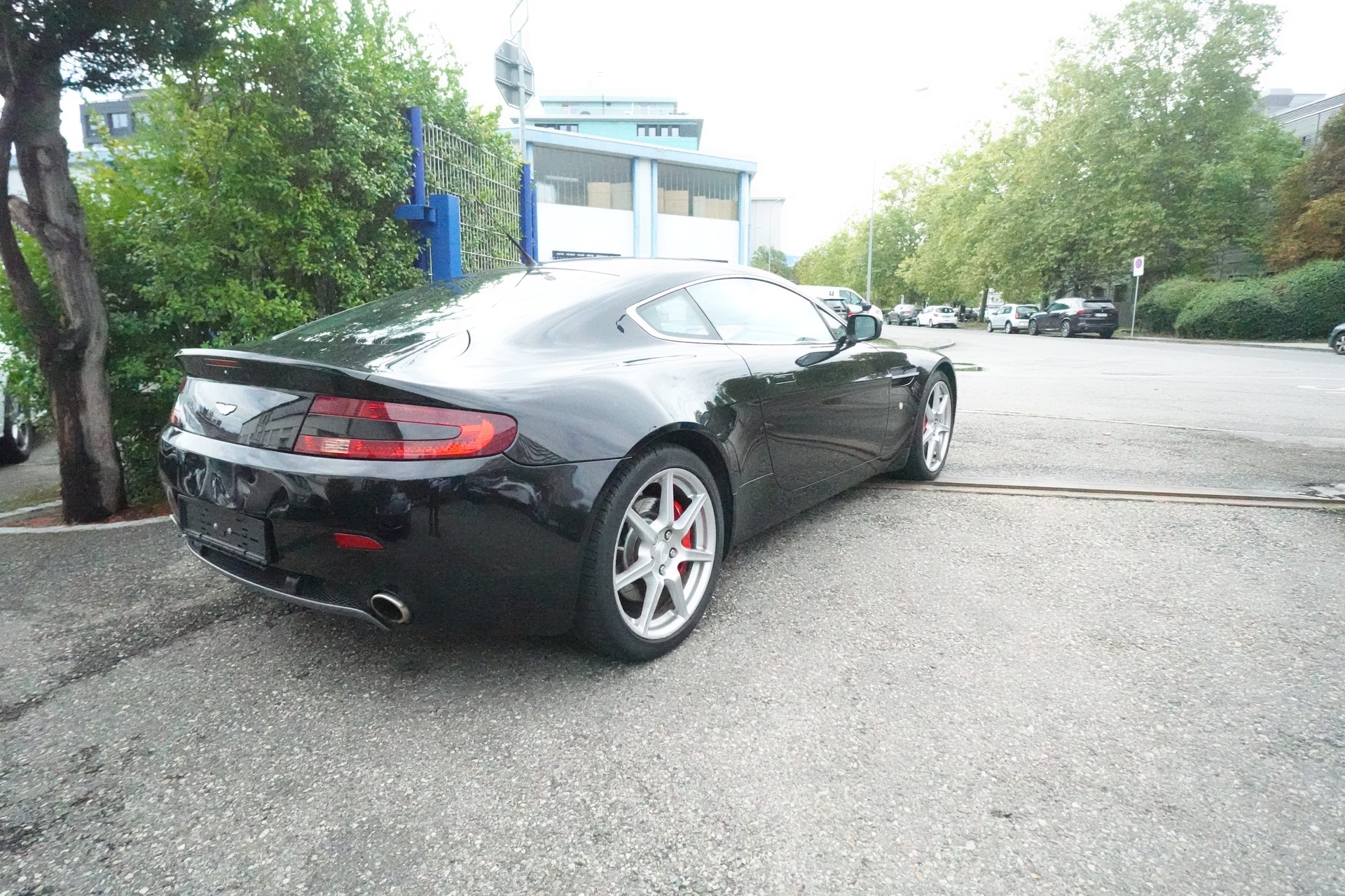 ASTON MARTIN V8 Vantage 4.3 Sportshift-image-3