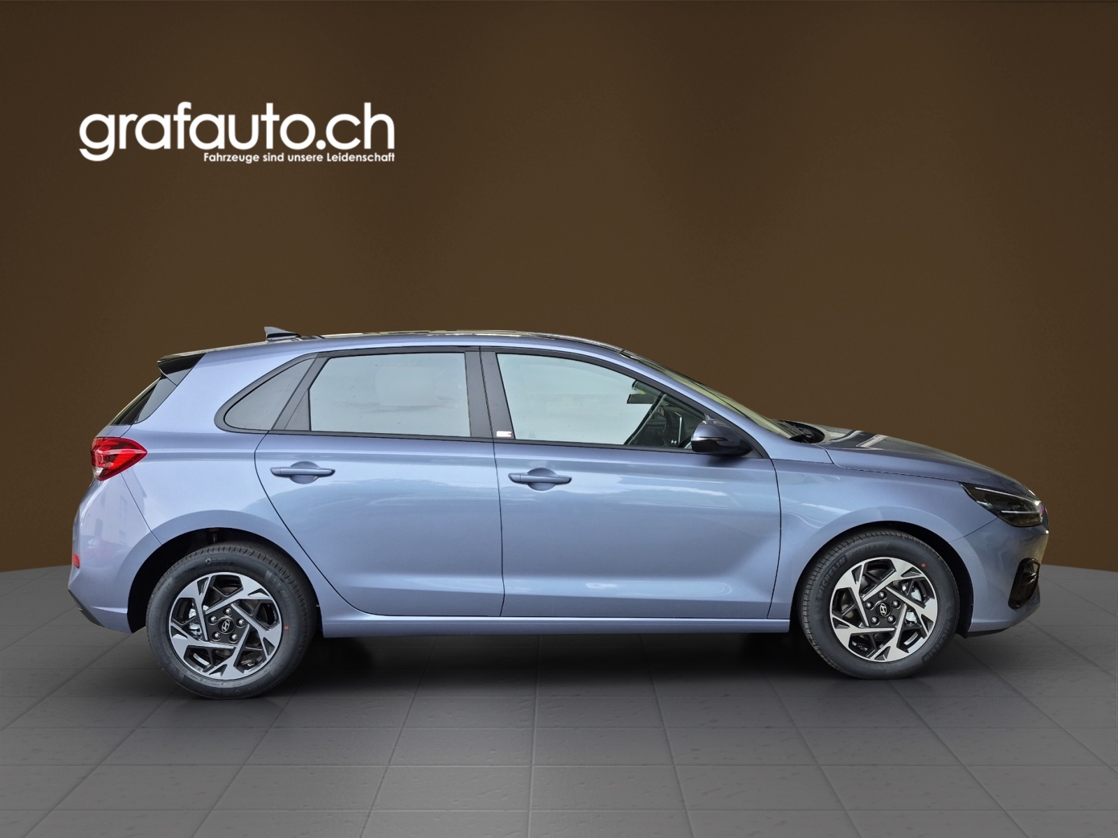 HYUNDAI i30 1.5 T-GDi Amplia-image-2