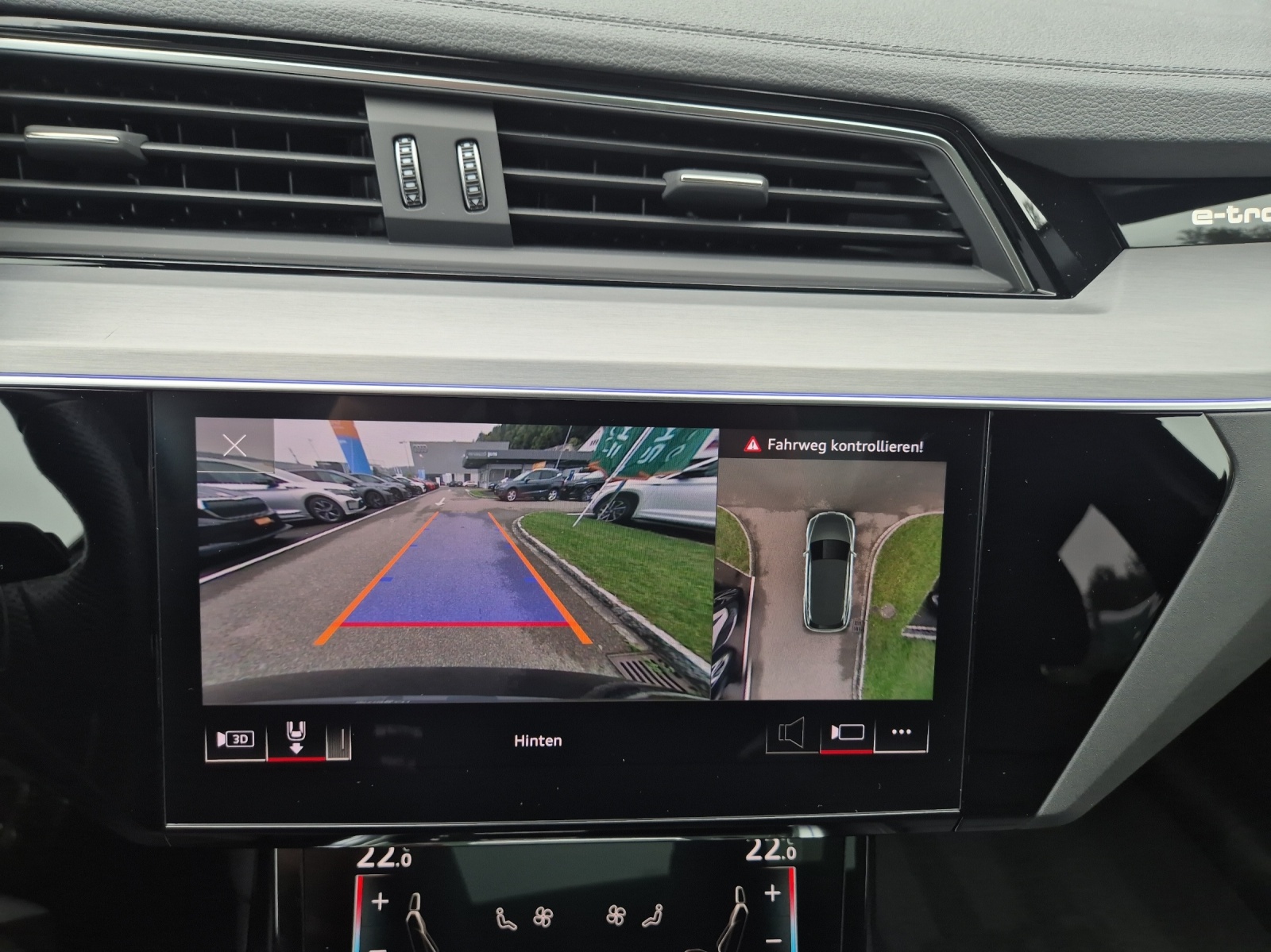 AUDI e-tron S quattro-image-16
