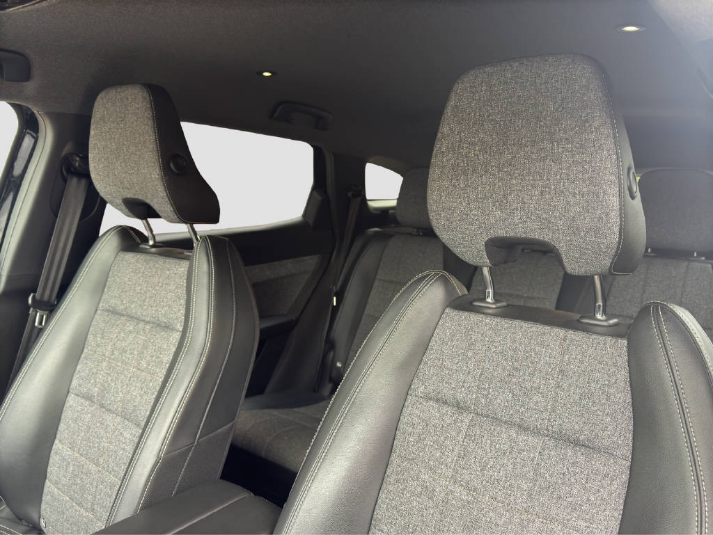 RENAULT Espace 1.2 E-Tech techno 7P-image-9