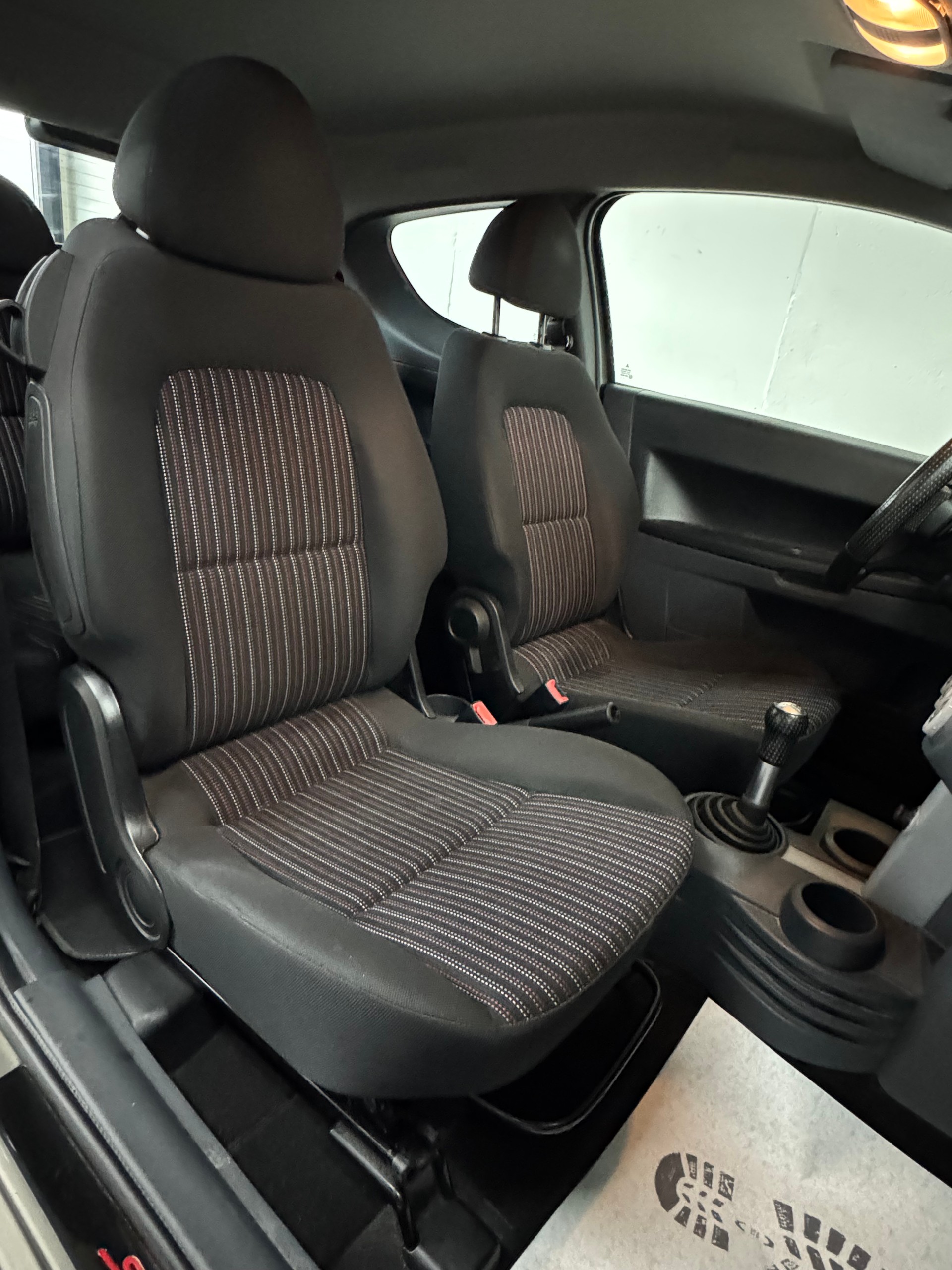 MITSUBISHI Colt 1.3 16V Sport motion-image-18