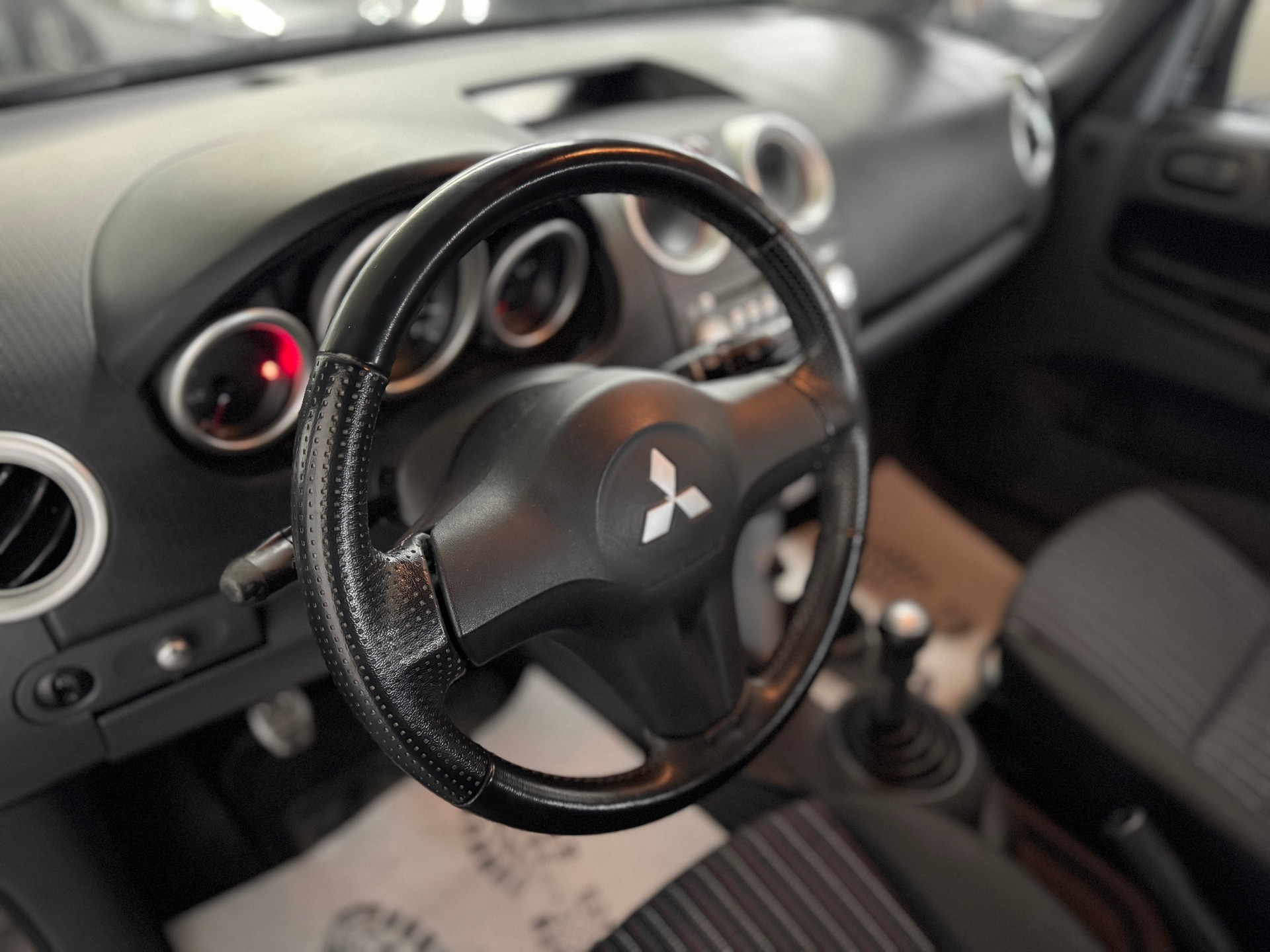 MITSUBISHI Colt 1.3 16V Sport motion-image-11