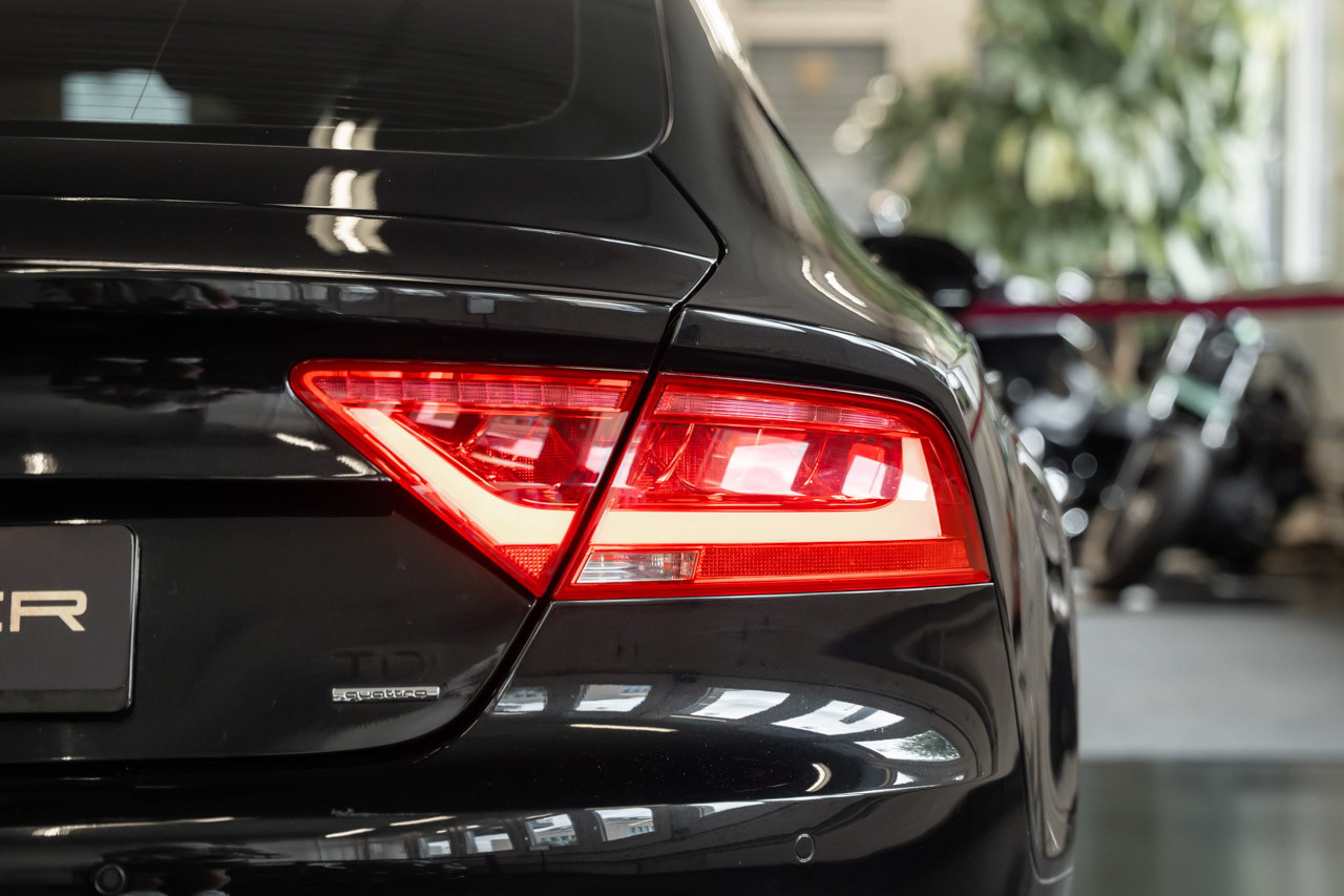 AUDI A7 Sportback 3.0 TDI quattro S-tronic-image-8