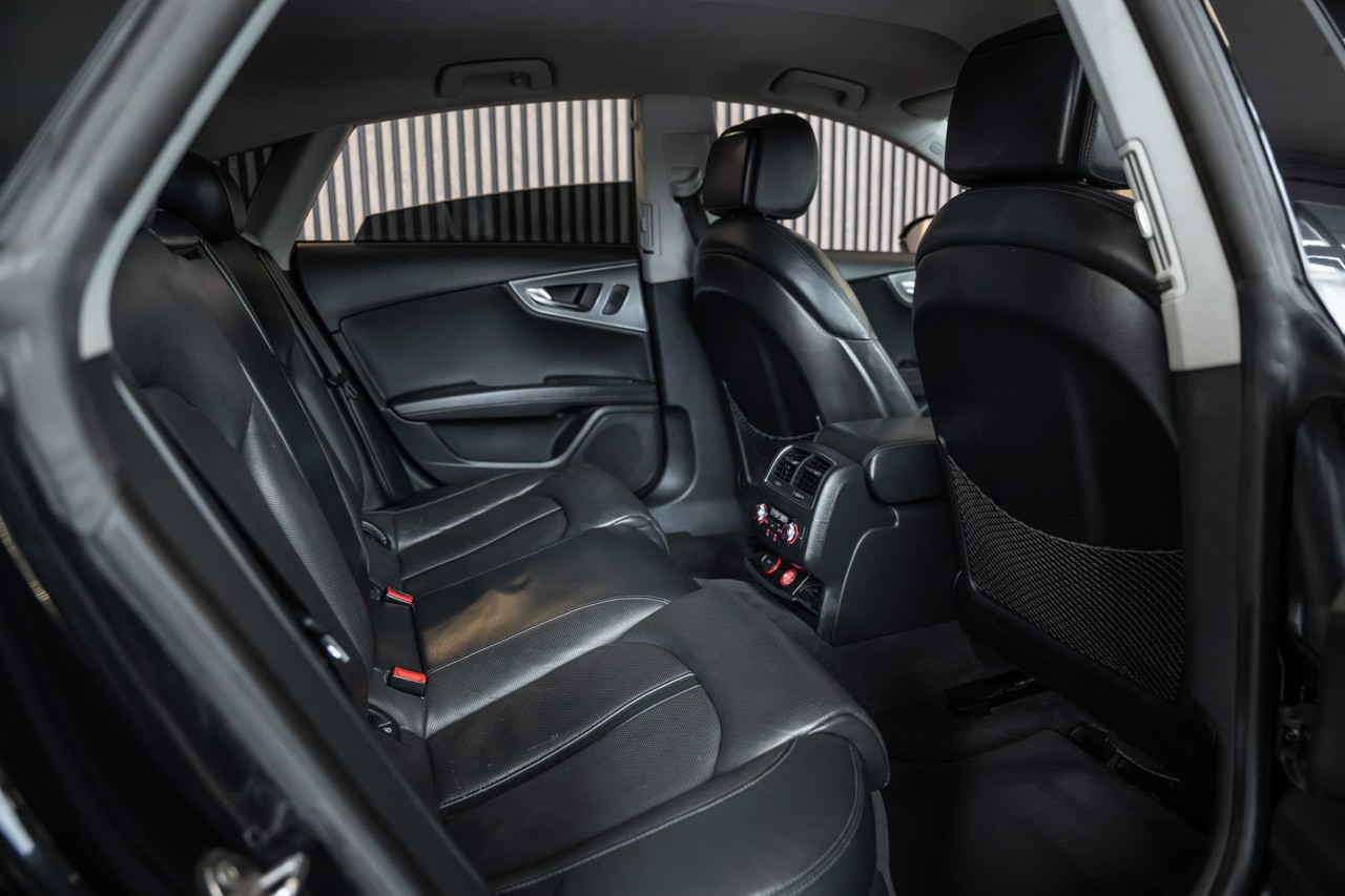 AUDI A7 Sportback 3.0 TDI quattro S-tronic-image-17