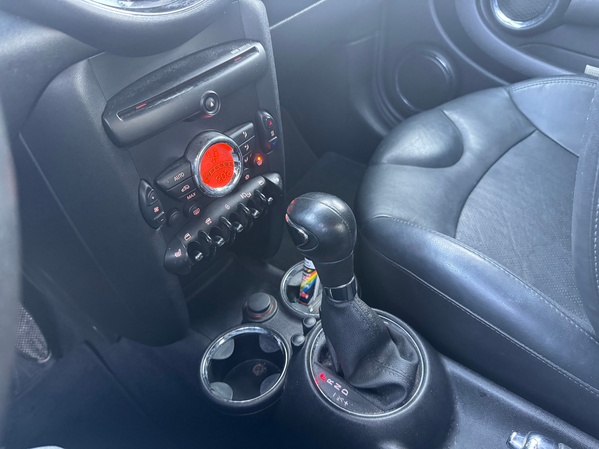 MINI Cooper Cabriolet Steptronic-image-13