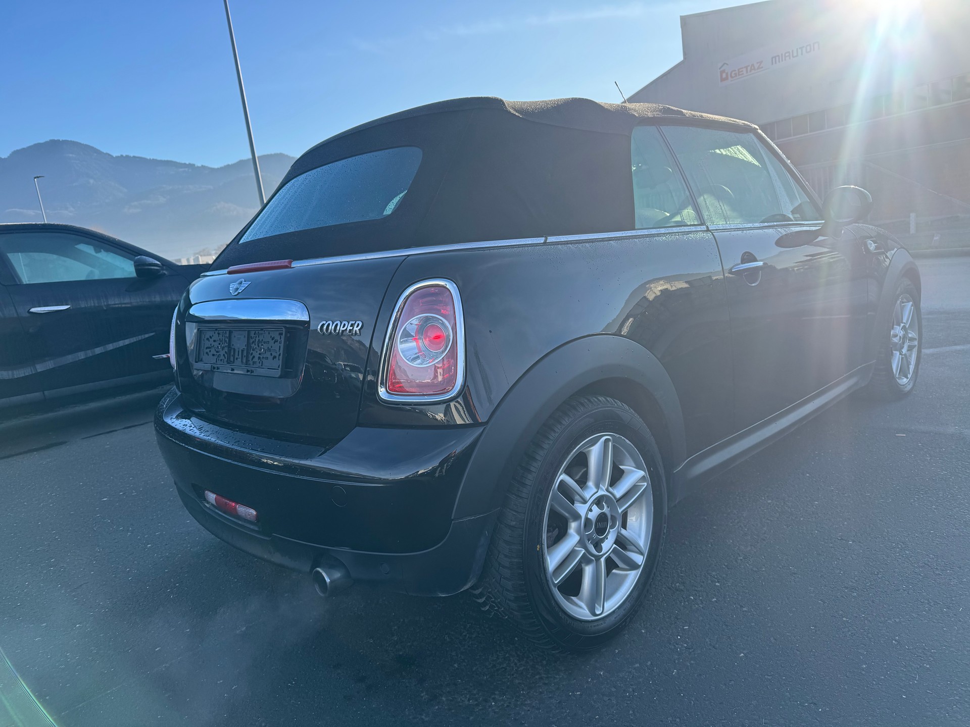 MINI Cooper Cabriolet Steptronic-image-3