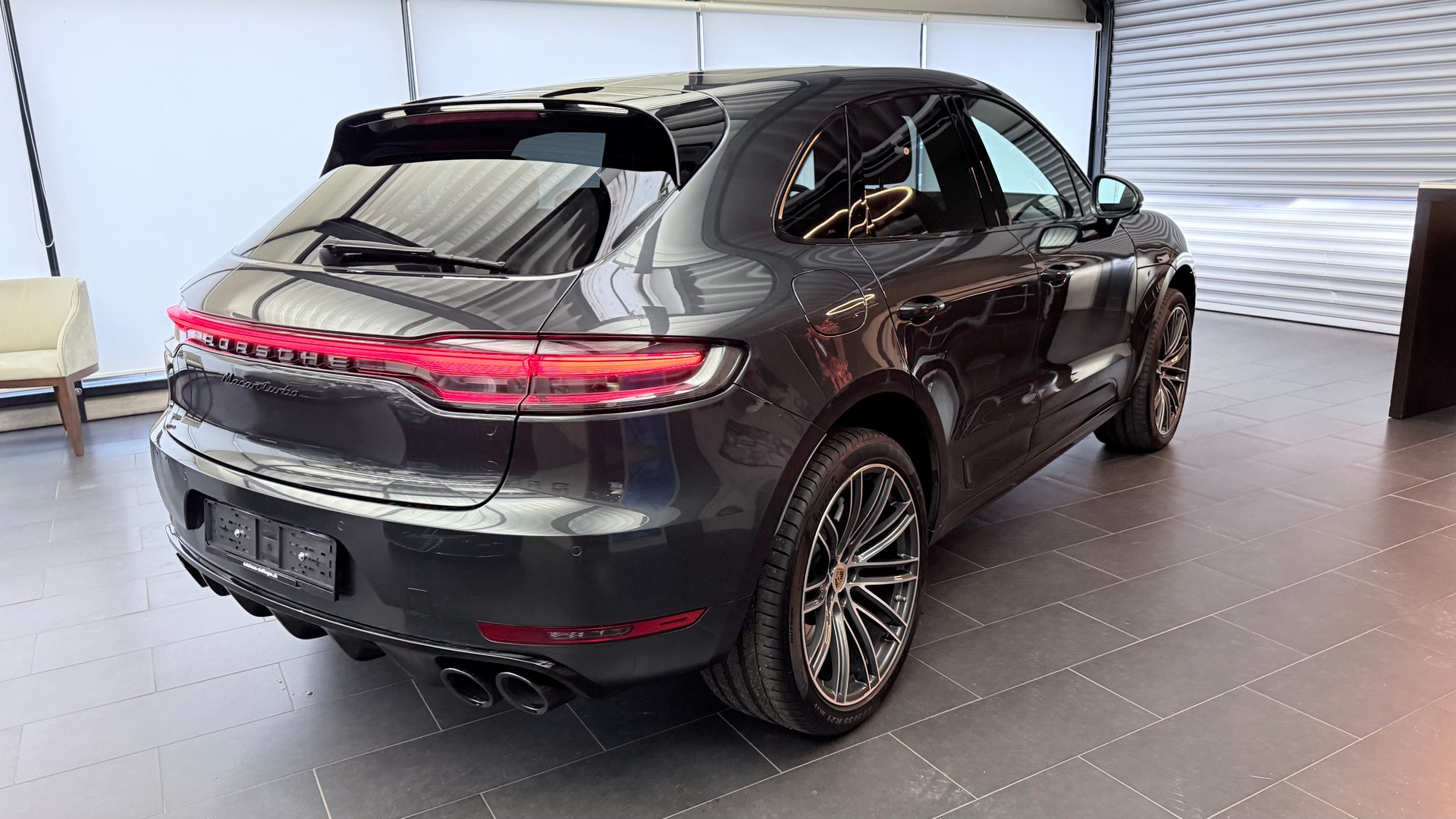 PORSCHE Macan 2.9 V6 Turbo-image-3