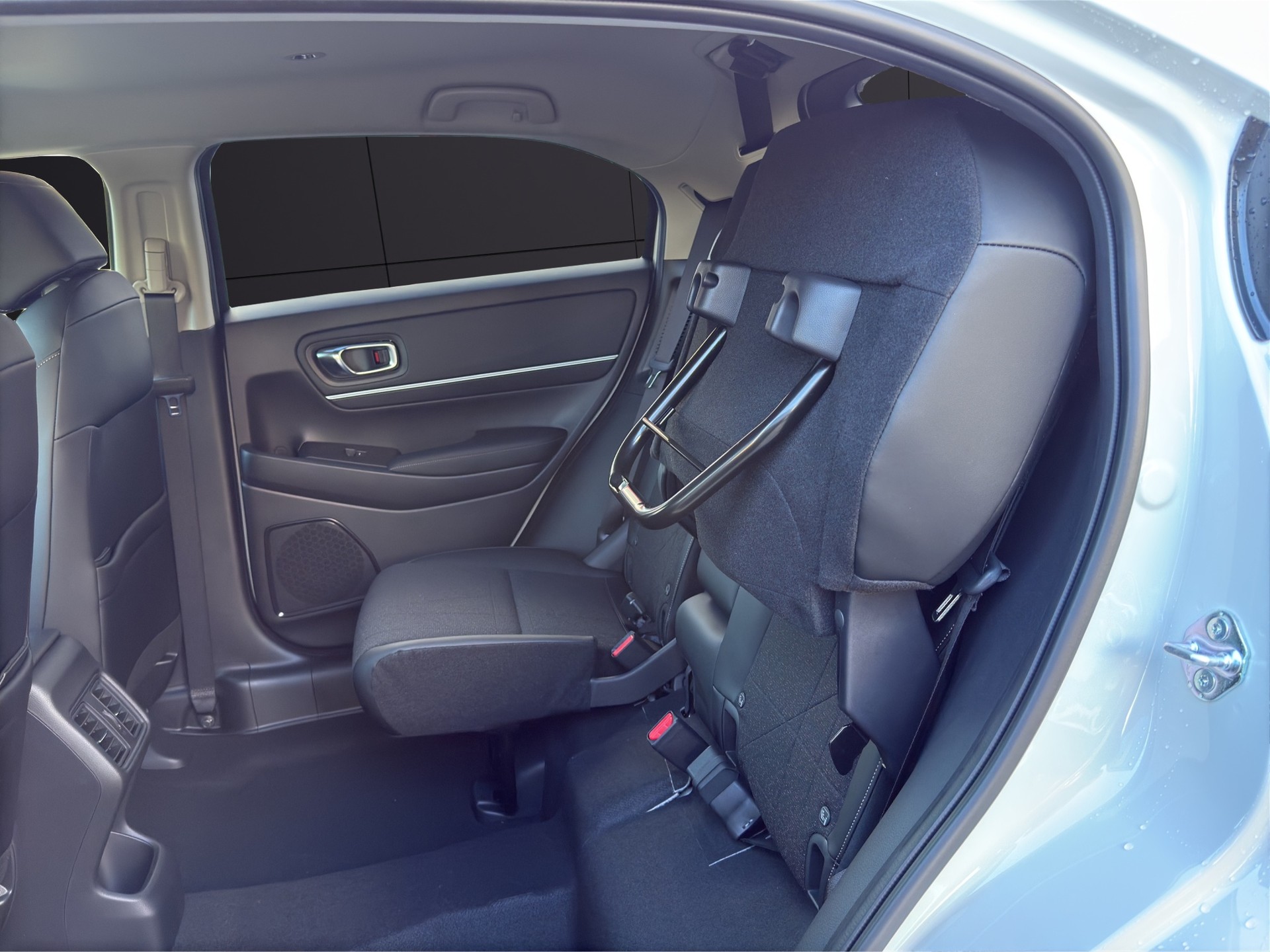 HONDA HR-V 1.5i-MMD Advance CVT-image-15