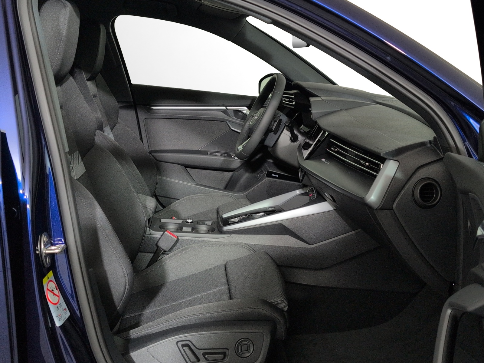 AUDI A3 Sportback TFSI 110 kW Attraction S tronic-image-6