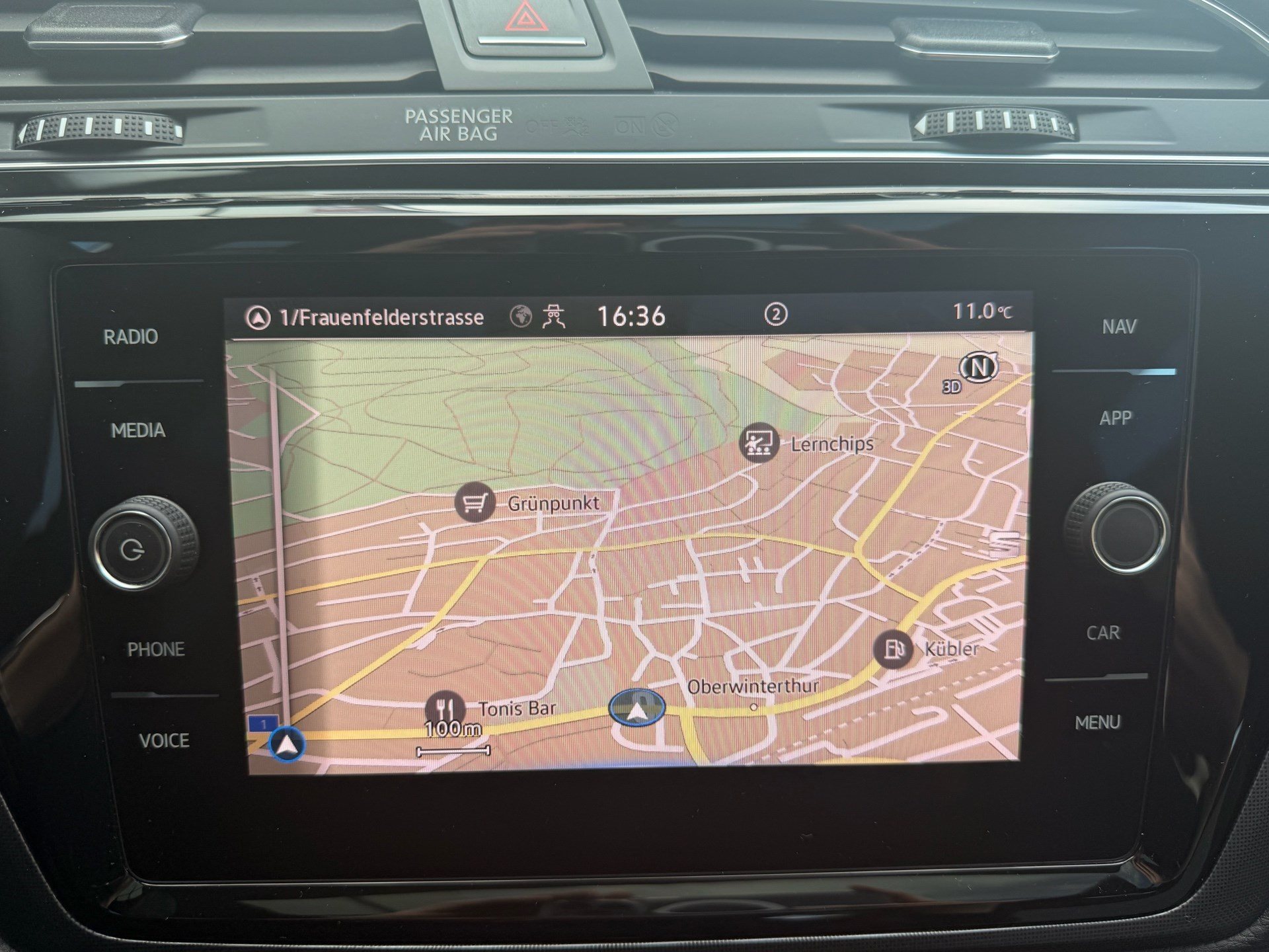 VW Touran 1.5 TSI DSG HIGHLINE R-LINE BLACK STYLE *** TOP AUSSTATTUNG ***-image-12