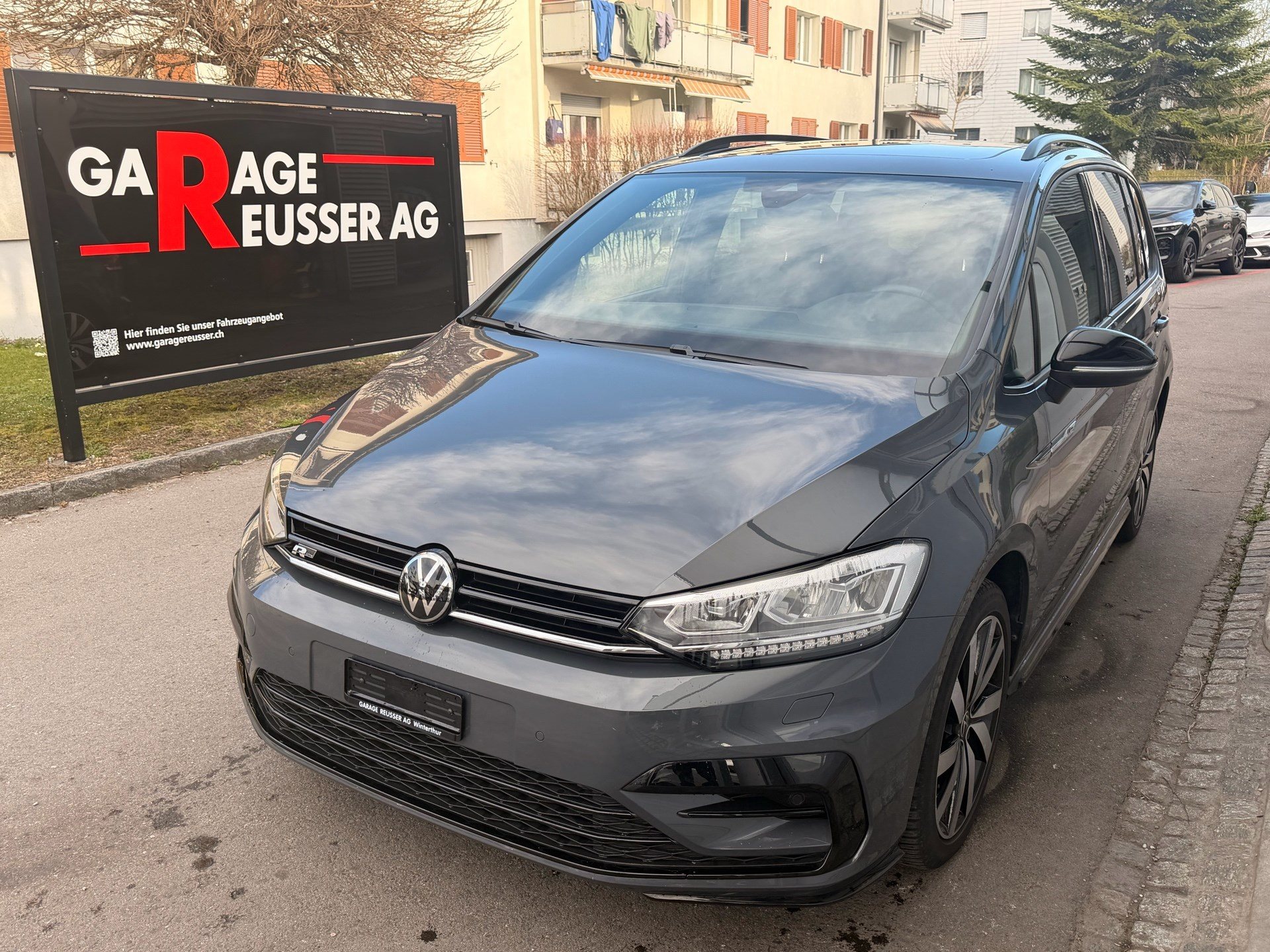 VW Touran 1.5 TSI DSG HIGHLINE R-LINE BLACK STYLE *** TOP AUSSTATTUNG ***