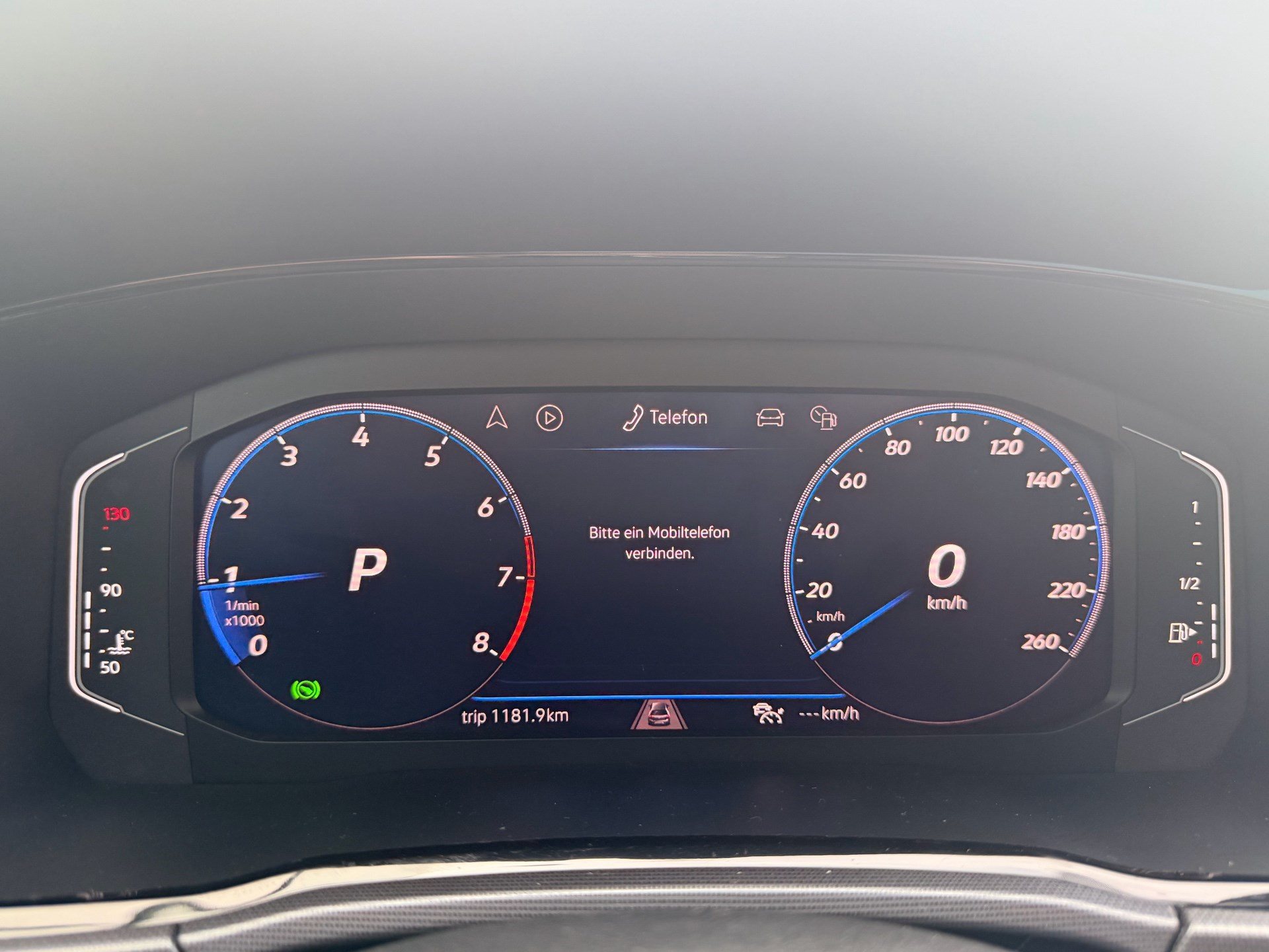 VW Touran 1.5 TSI DSG HIGHLINE R-LINE BLACK STYLE *** TOP AUSSTATTUNG ***-image-11