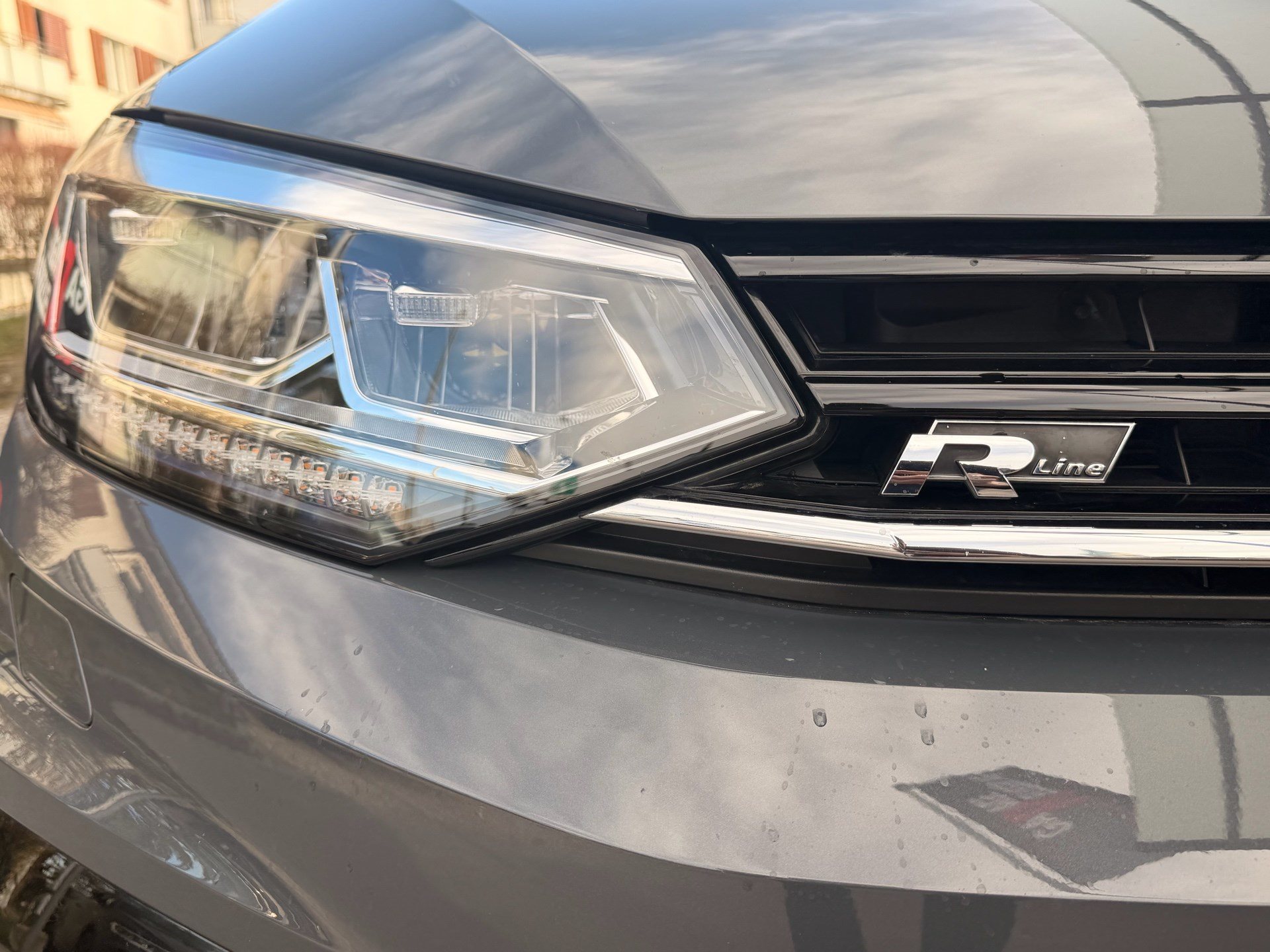VW Touran 1.5 TSI DSG HIGHLINE R-LINE BLACK STYLE *** TOP AUSSTATTUNG ***-image-6