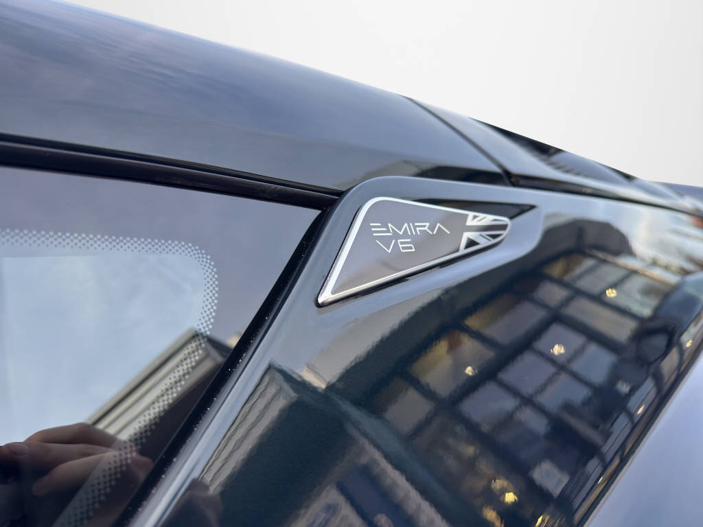 LOTUS Emira V6 SE-image-13