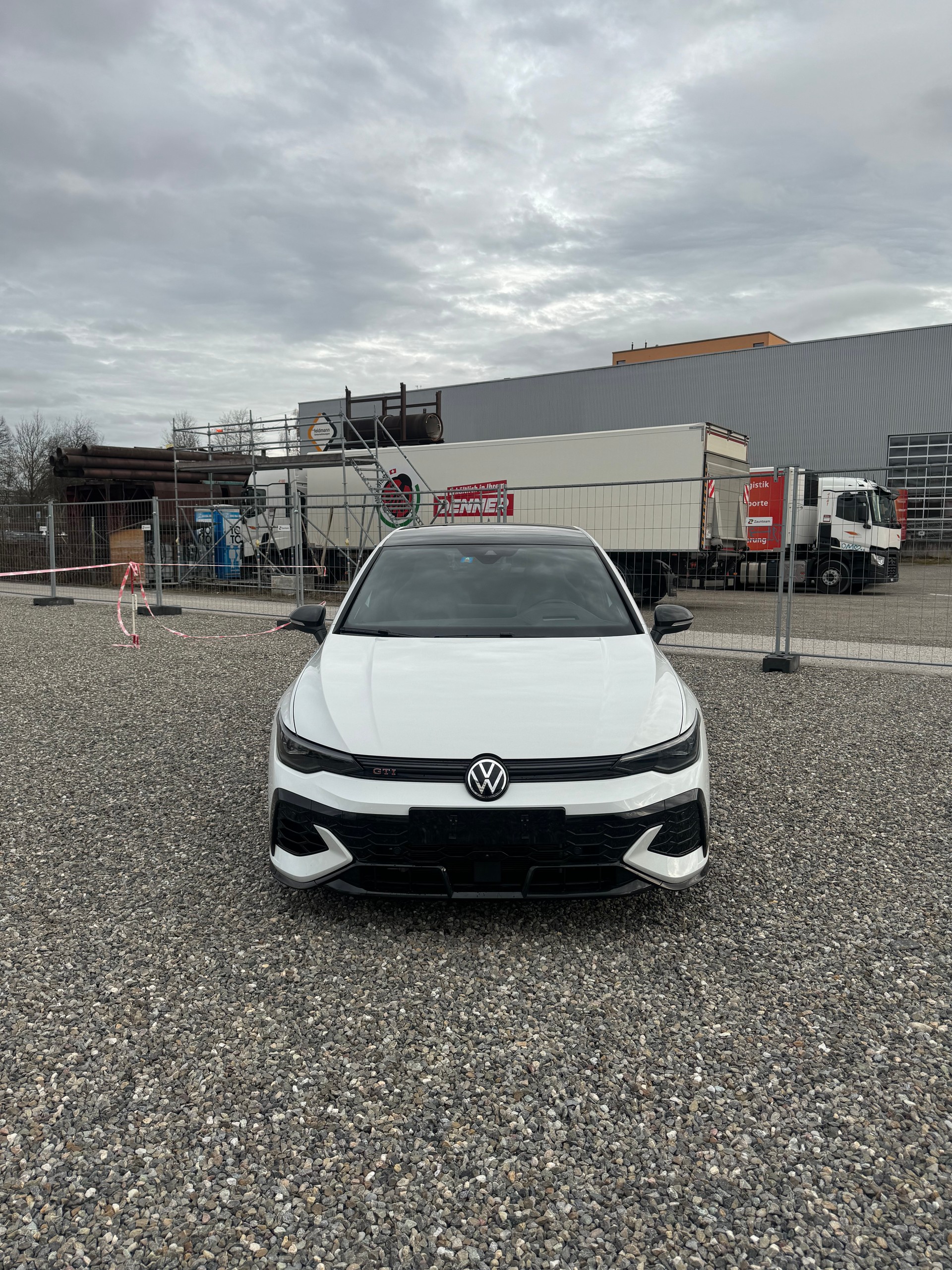 VW Golf 2.0 TSI GTI Clubsport DSG-image-0