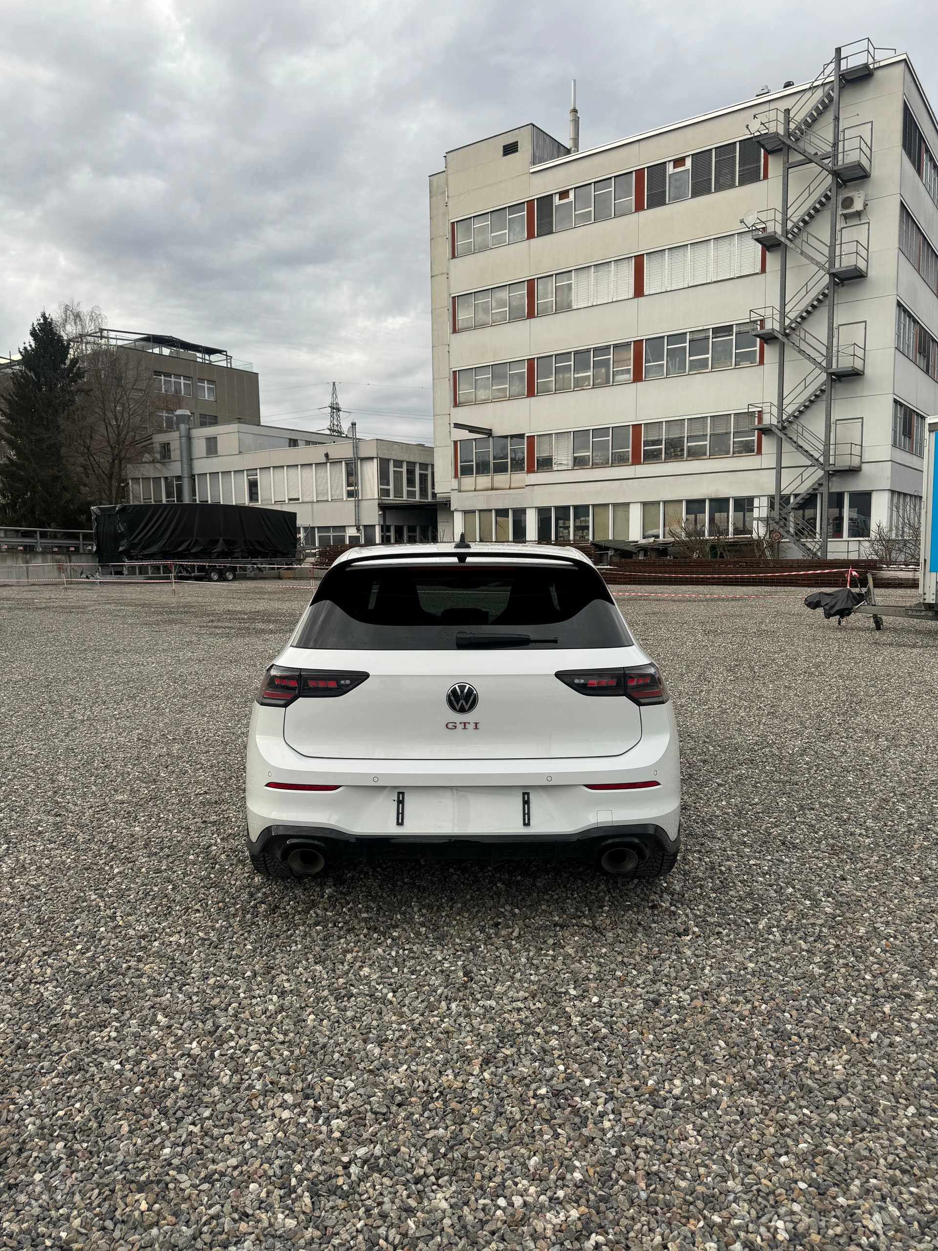VW Golf 2.0 TSI GTI Clubsport DSG-image-4