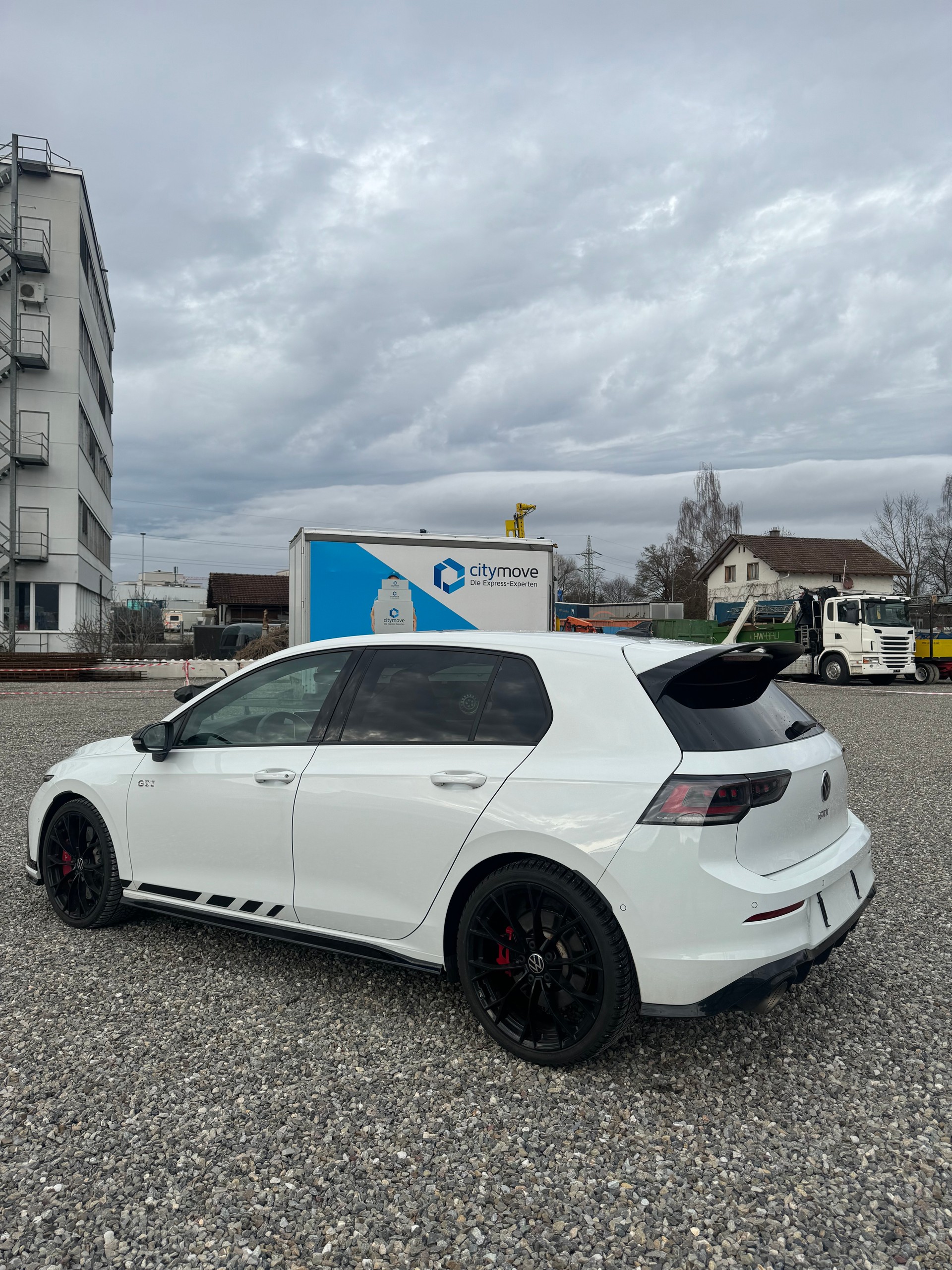 VW Golf 2.0 TSI GTI Clubsport DSG-image-3