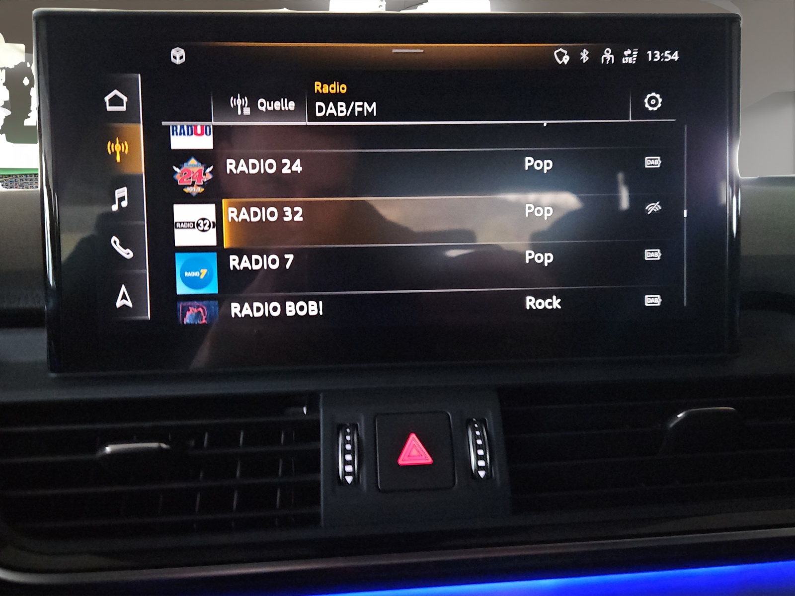 AUDI Q5 50 TFSI e PHEV advanced quattro S-tronic-image-17