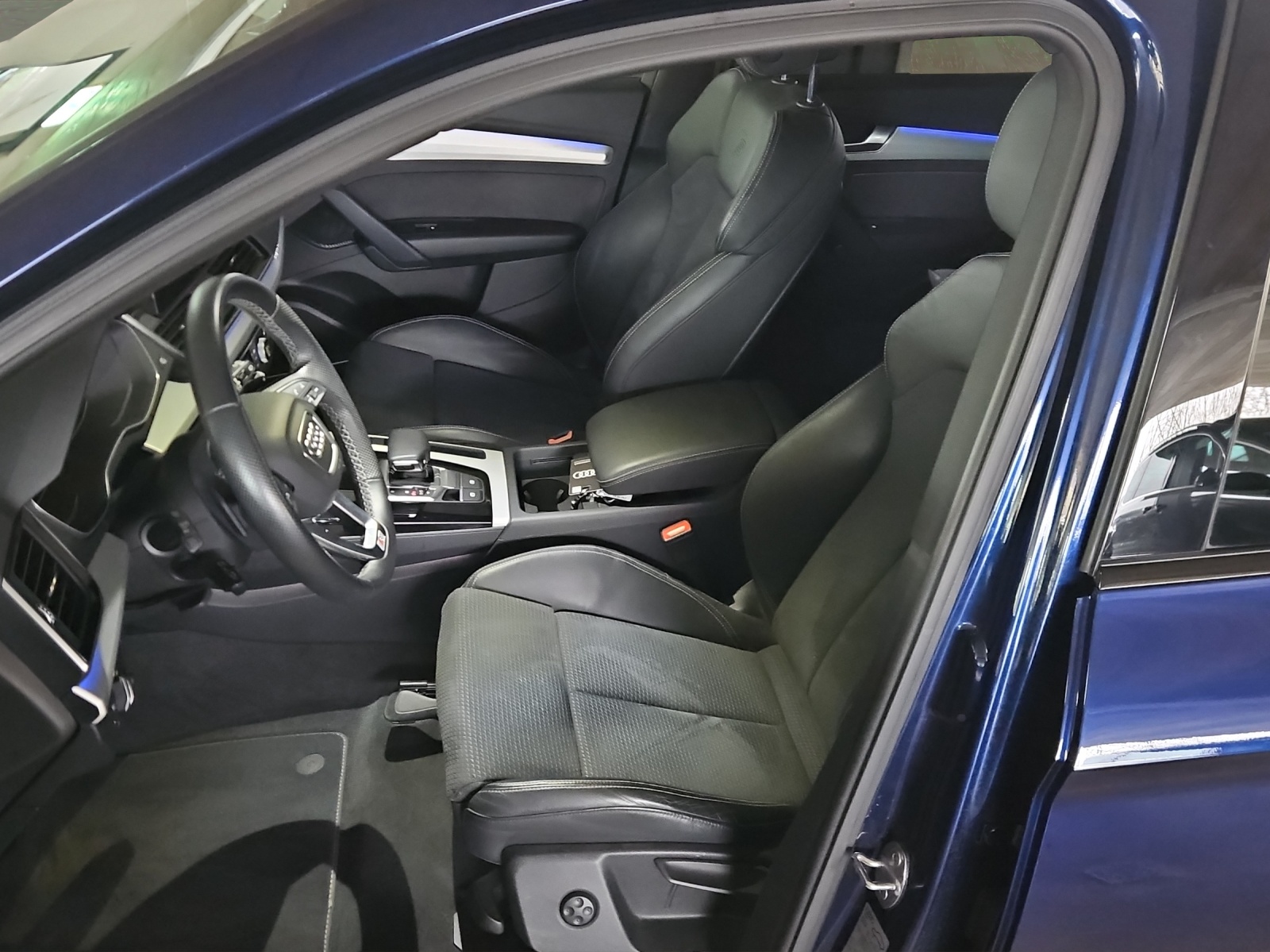 AUDI Q5 50 TFSI e PHEV advanced quattro S-tronic-image-8