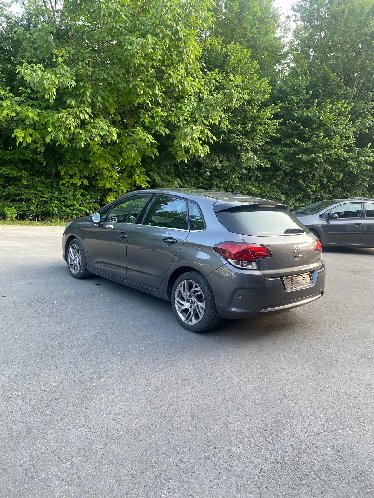 CITROEN C4 1.6 BlueHDi Feel Edition EAT6-image-5