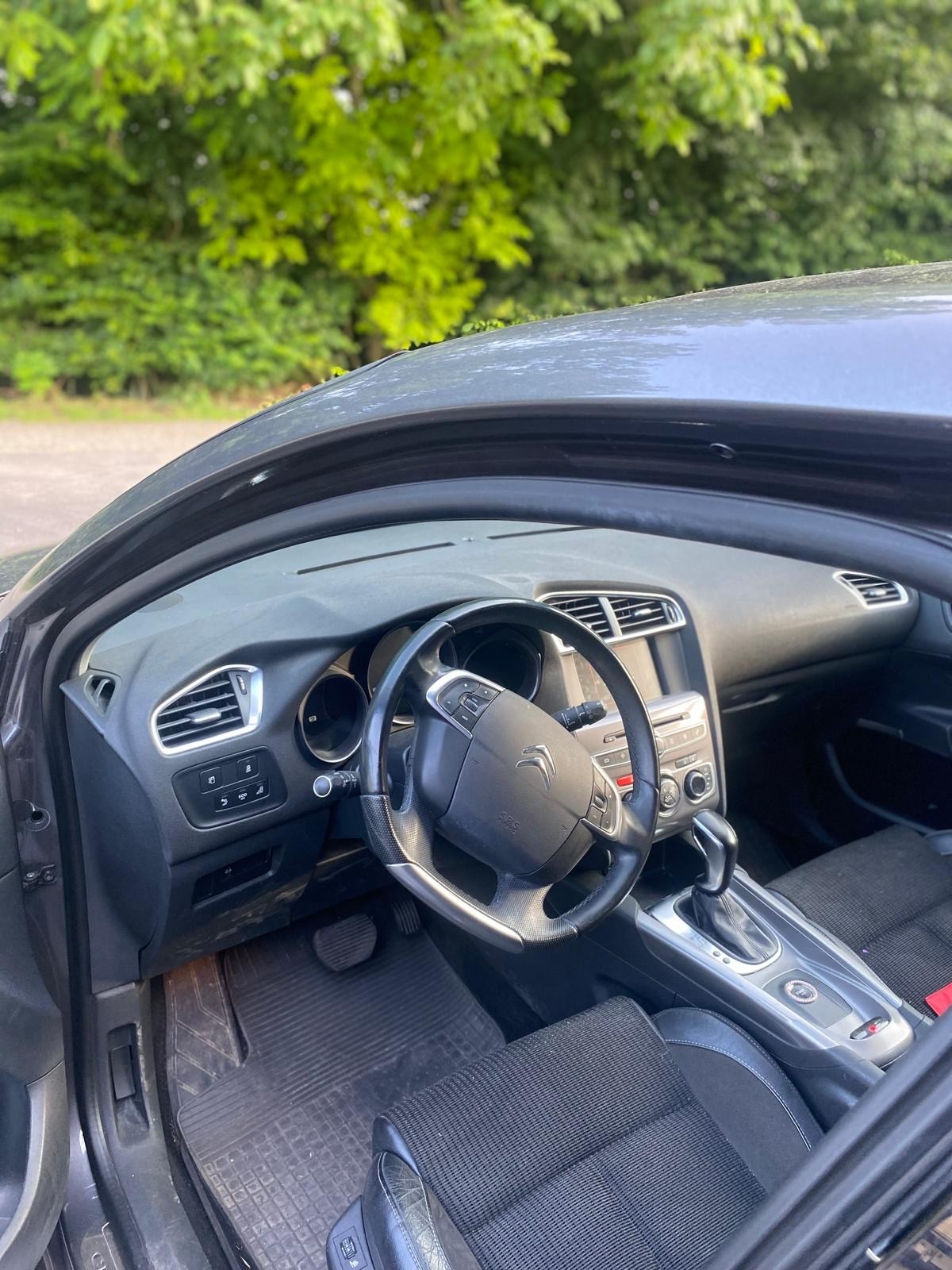 CITROEN C4 1.6 BlueHDi Feel Edition EAT6-image-4