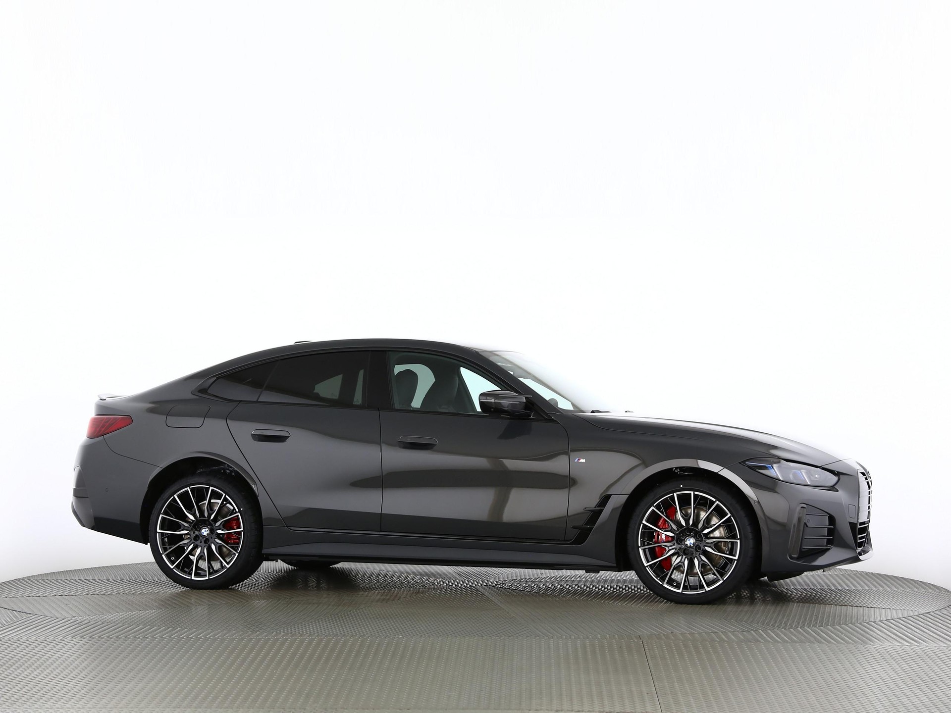 BMW i4 M60-image-24