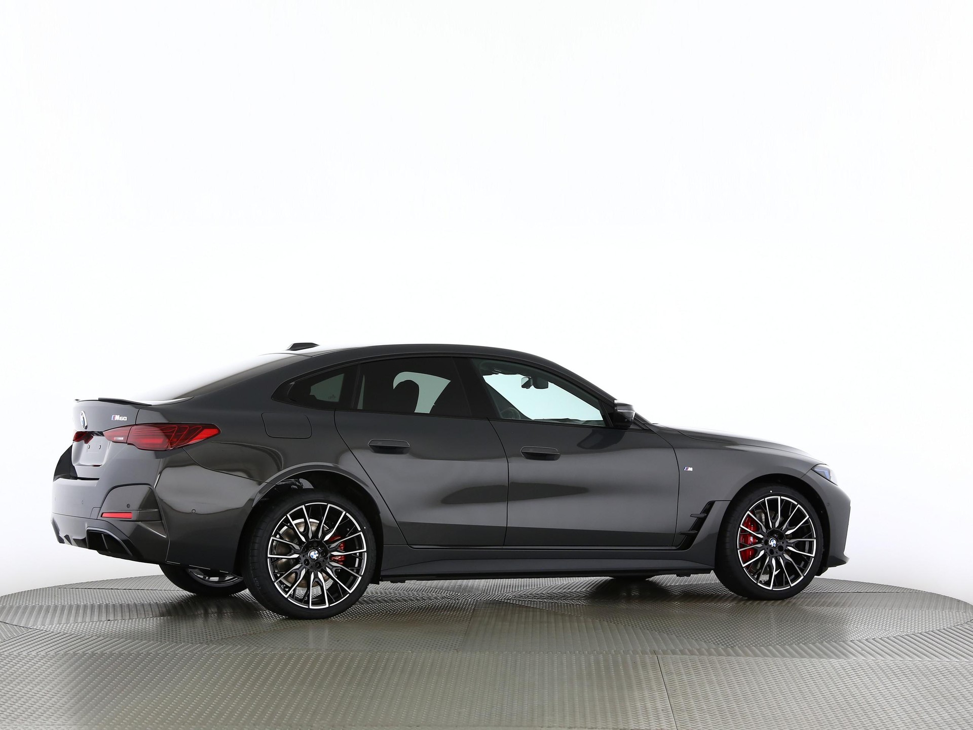BMW i4 M60-image-21