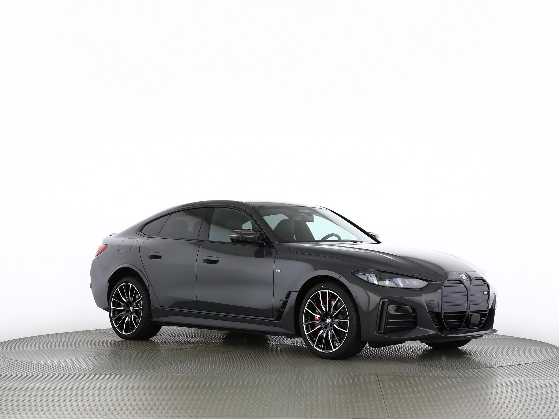 BMW i4 M60-image-26