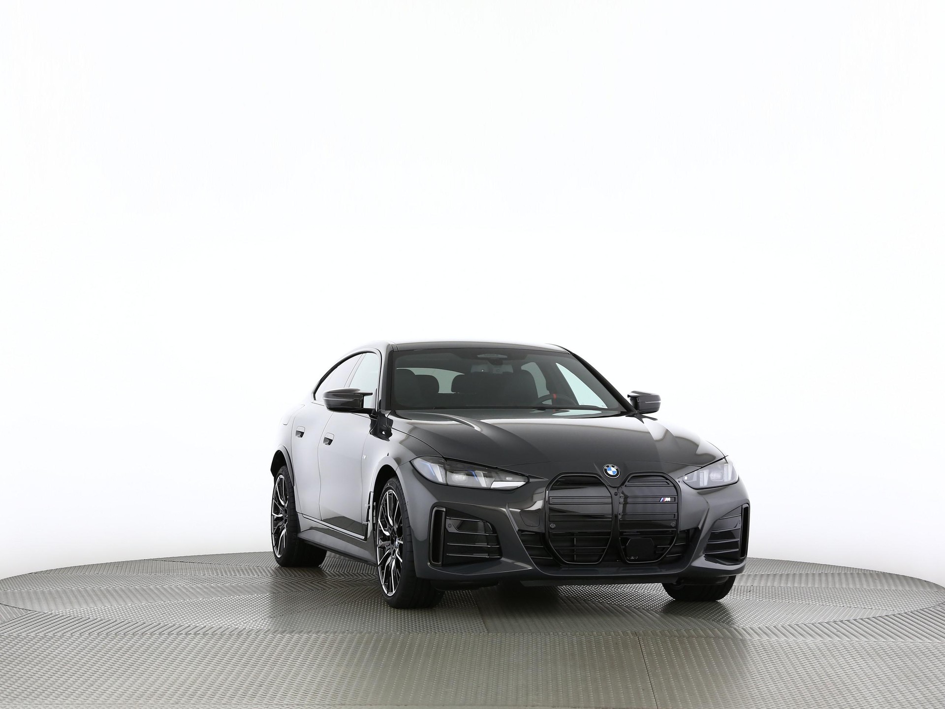 BMW i4 M60-image-28