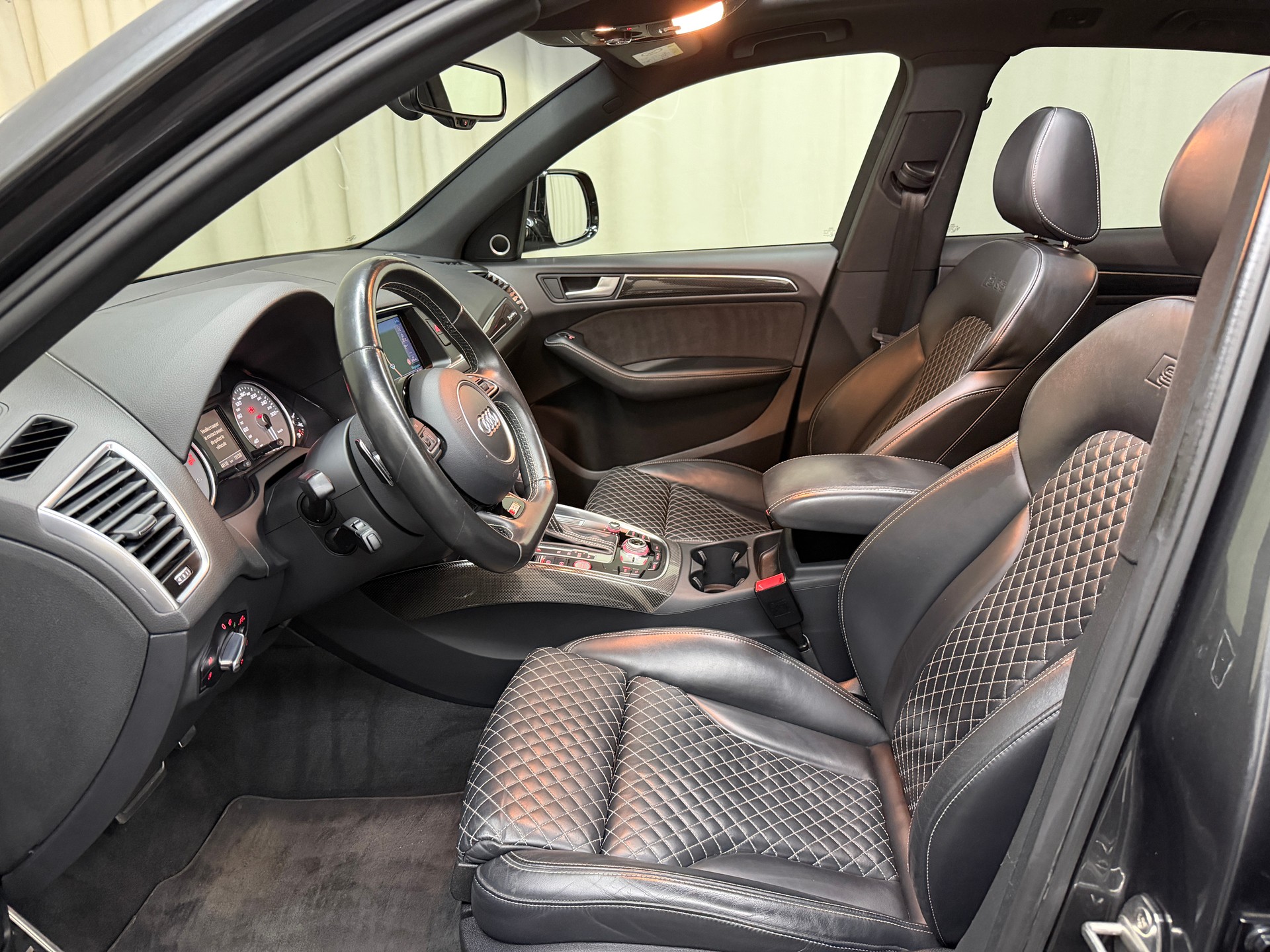 AUDI SQ5 3.0 TDI plus quattro tiptronic-image-6