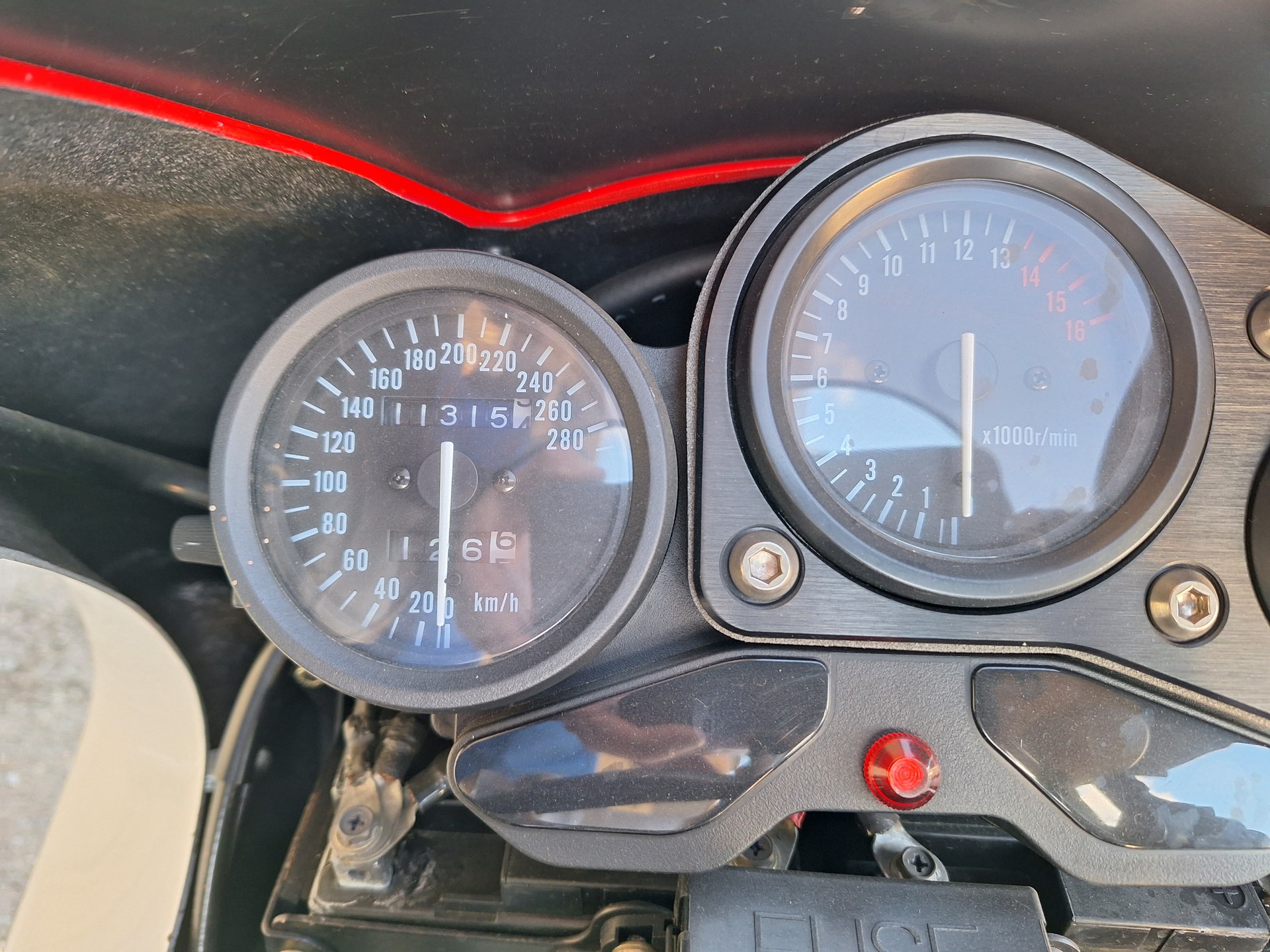 BIMOTA SB7-image-4