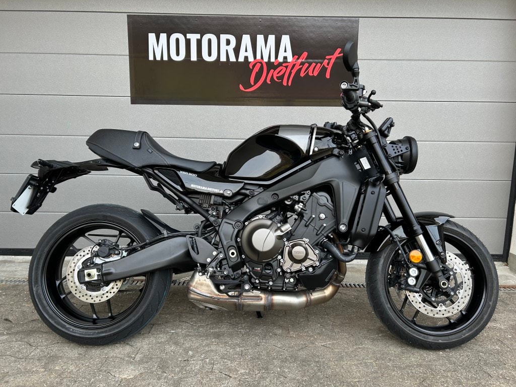 YAMAHA XSR 900